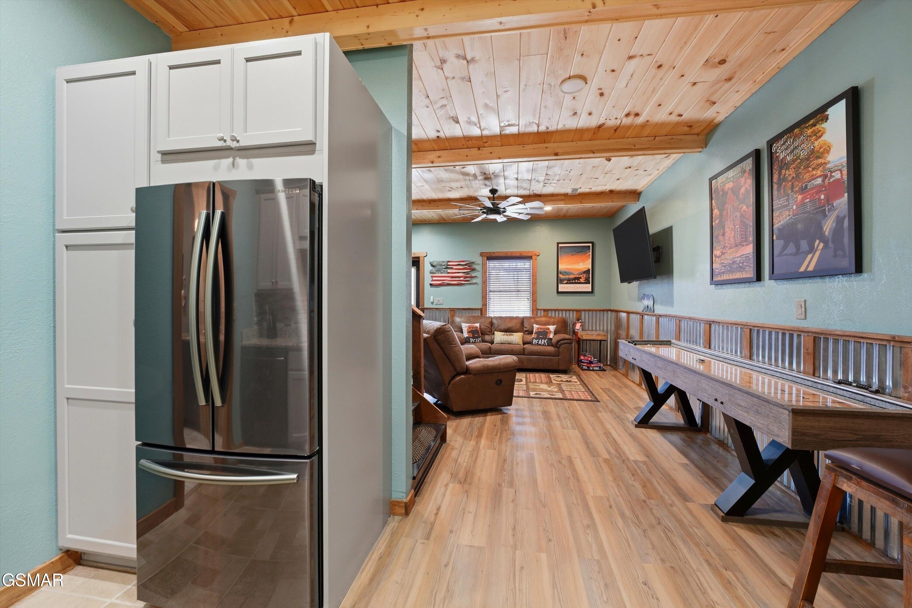 860 Pine Top Lane Gatlinburg TN 37738