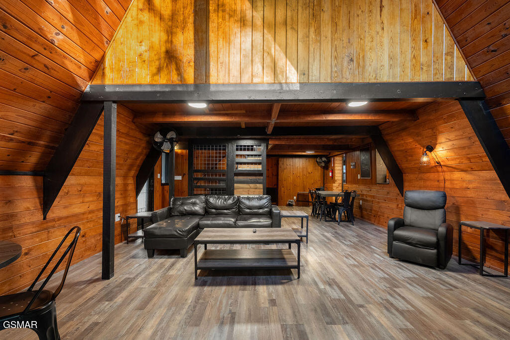 1043 Ski Mountain Road Gatlinburg TN 37738