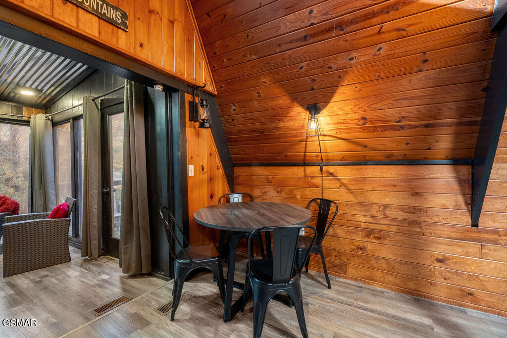 1043 Ski Mountain Road Gatlinburg TN 37738