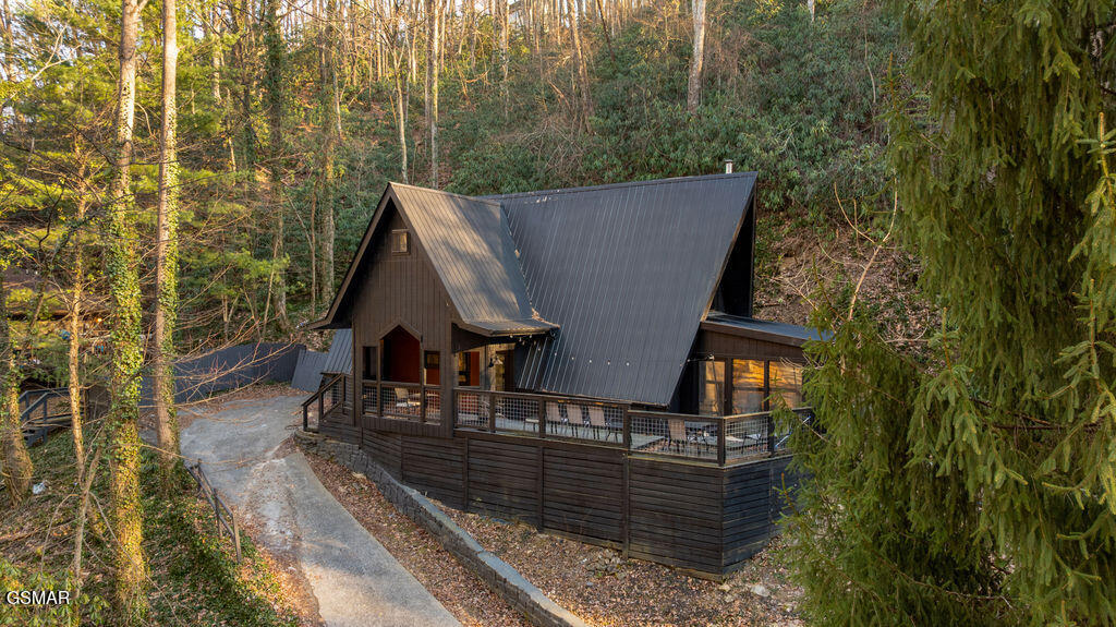 1043 Ski Mountain Road Gatlinburg TN 37738