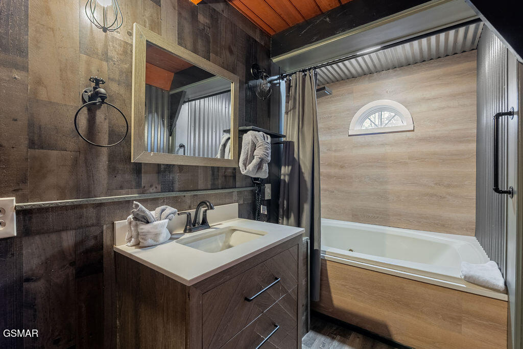 1043 Ski Mountain Road Gatlinburg TN 37738