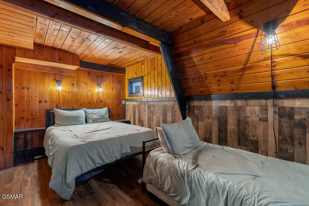 1043 Ski Mountain Road Gatlinburg TN 37738