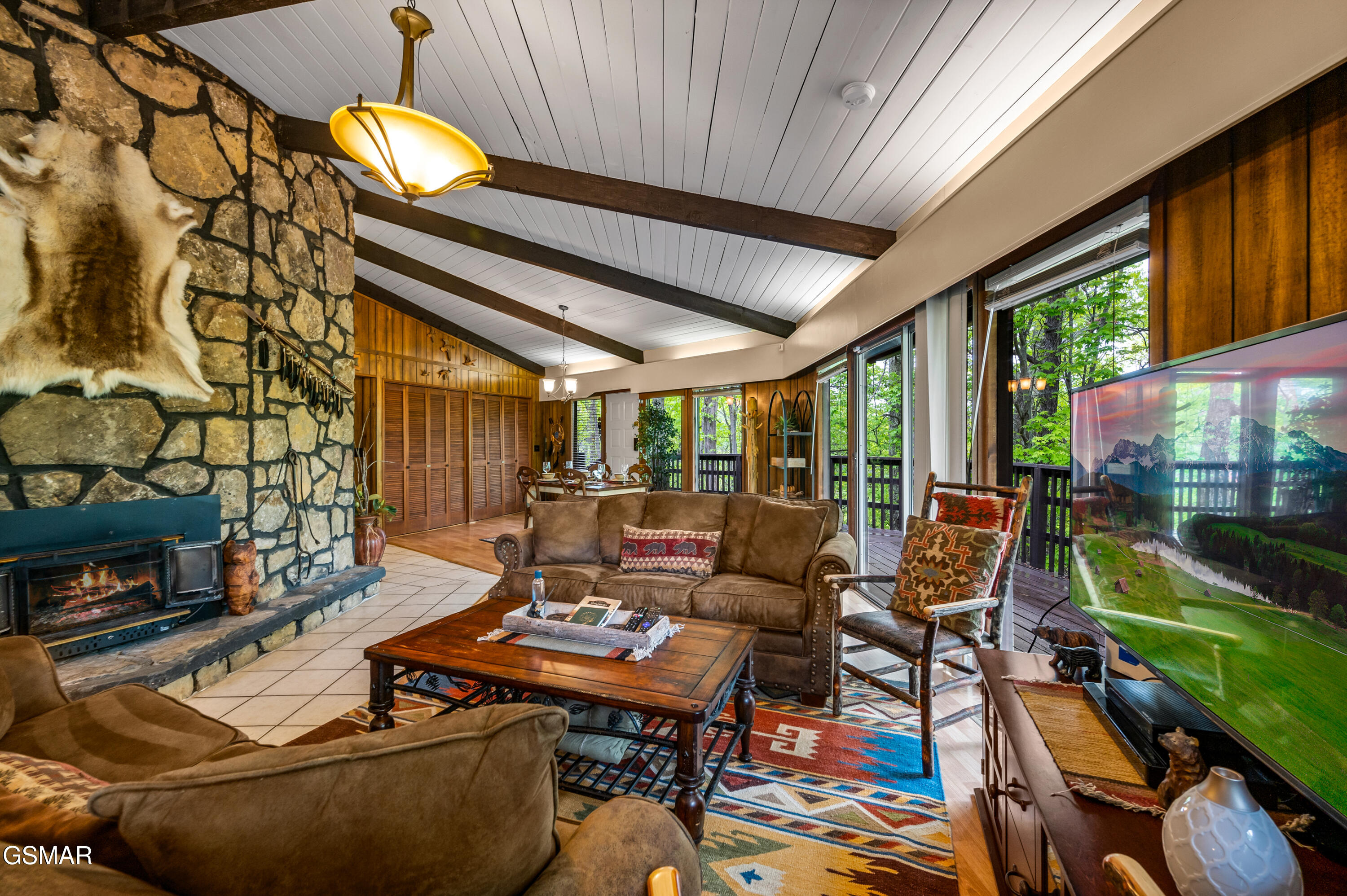 1923 E Arolla Court Gatlinburg TN 37738