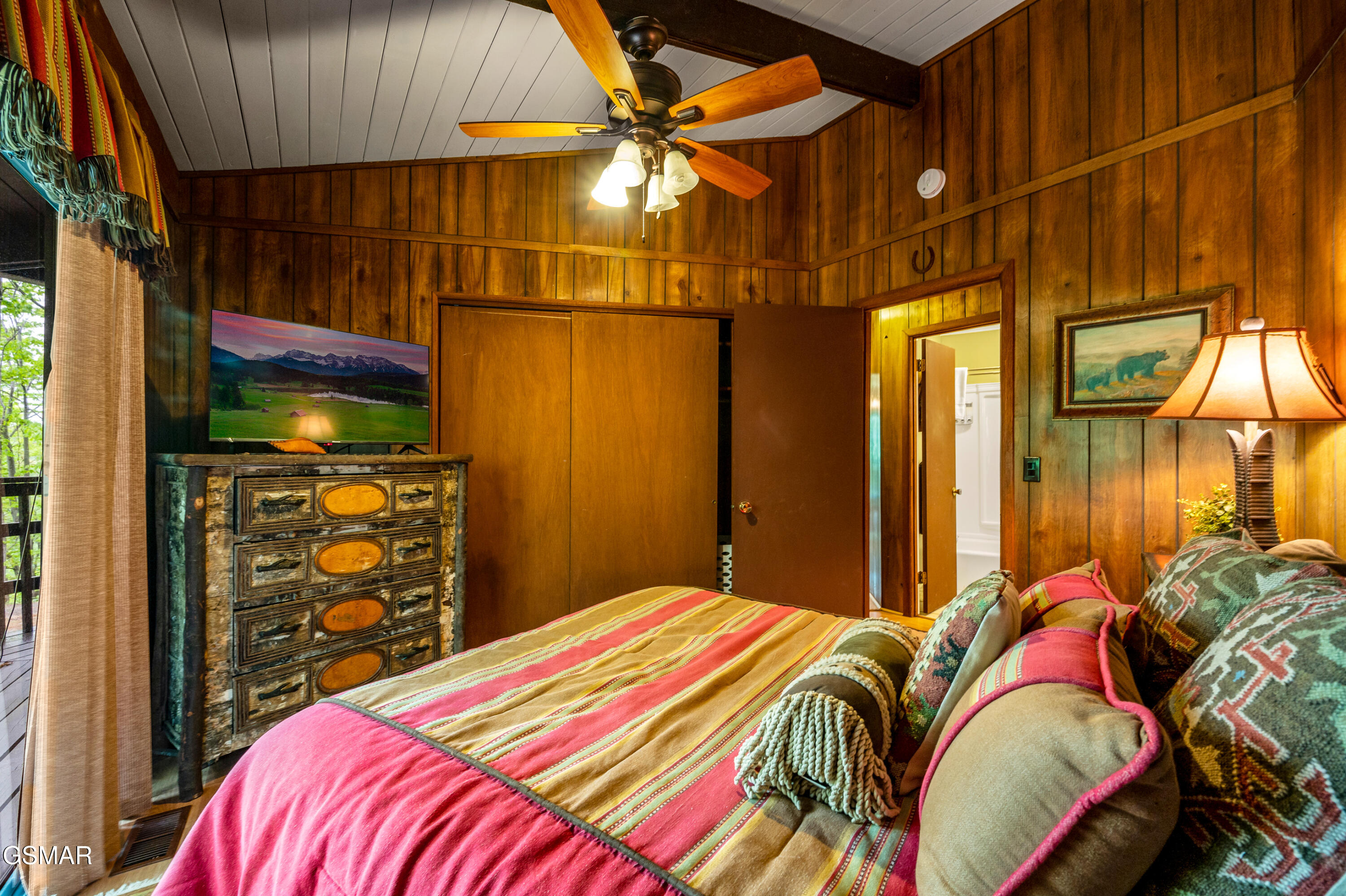 1923 E Arolla Court Gatlinburg TN 37738