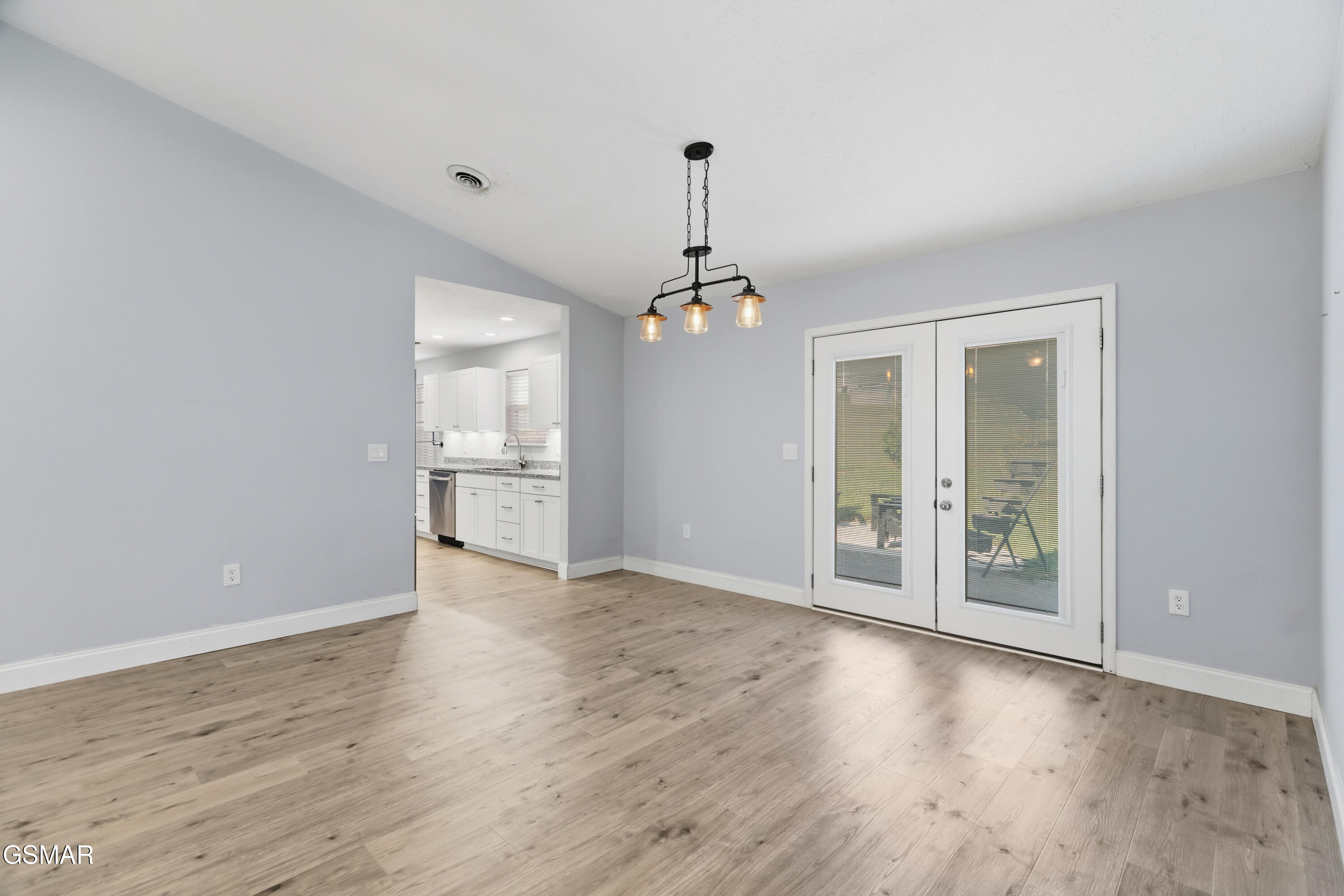 115 Atalaya Drive Dandridge TN 37725