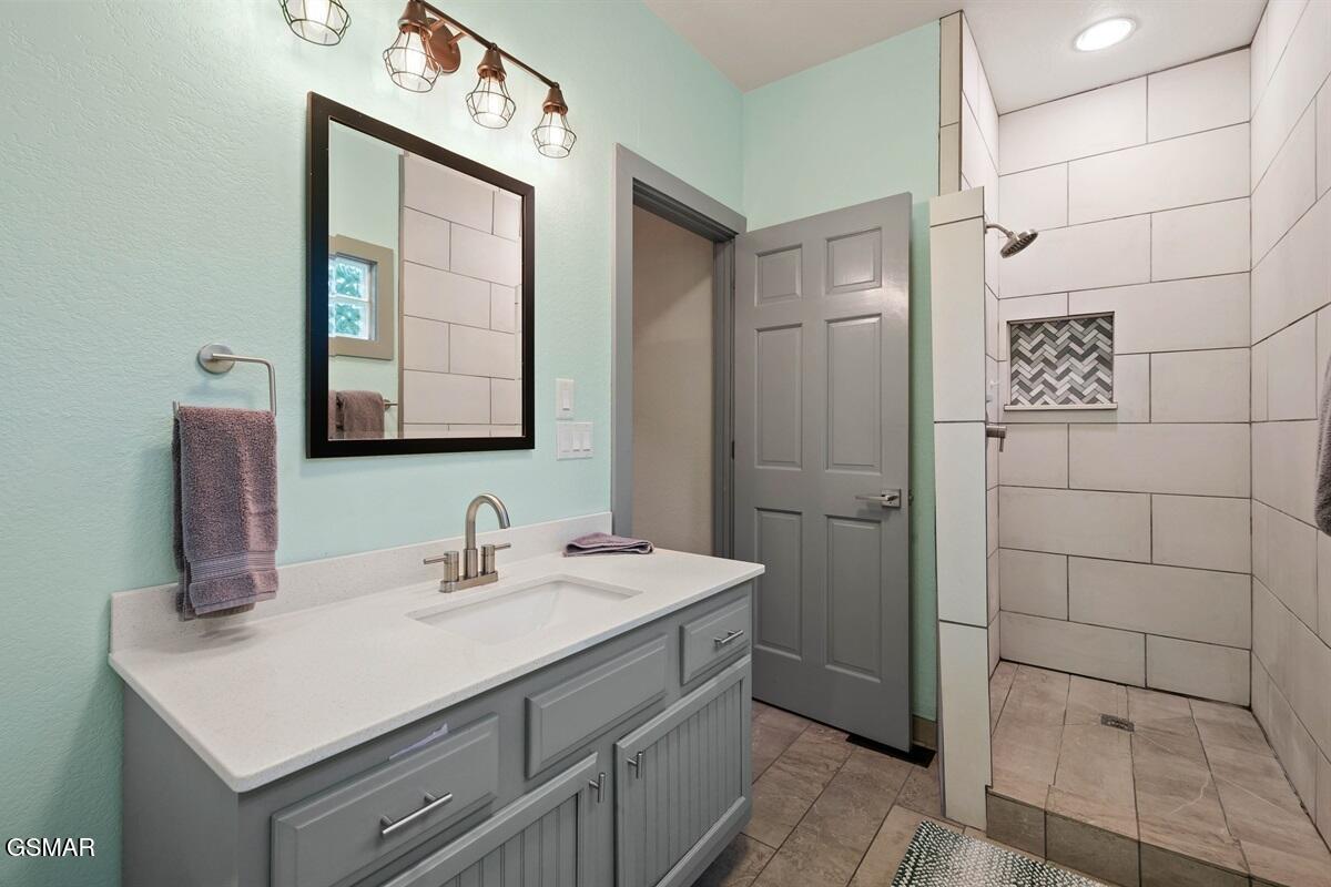 438 Laurel Road Townsend TN 37882