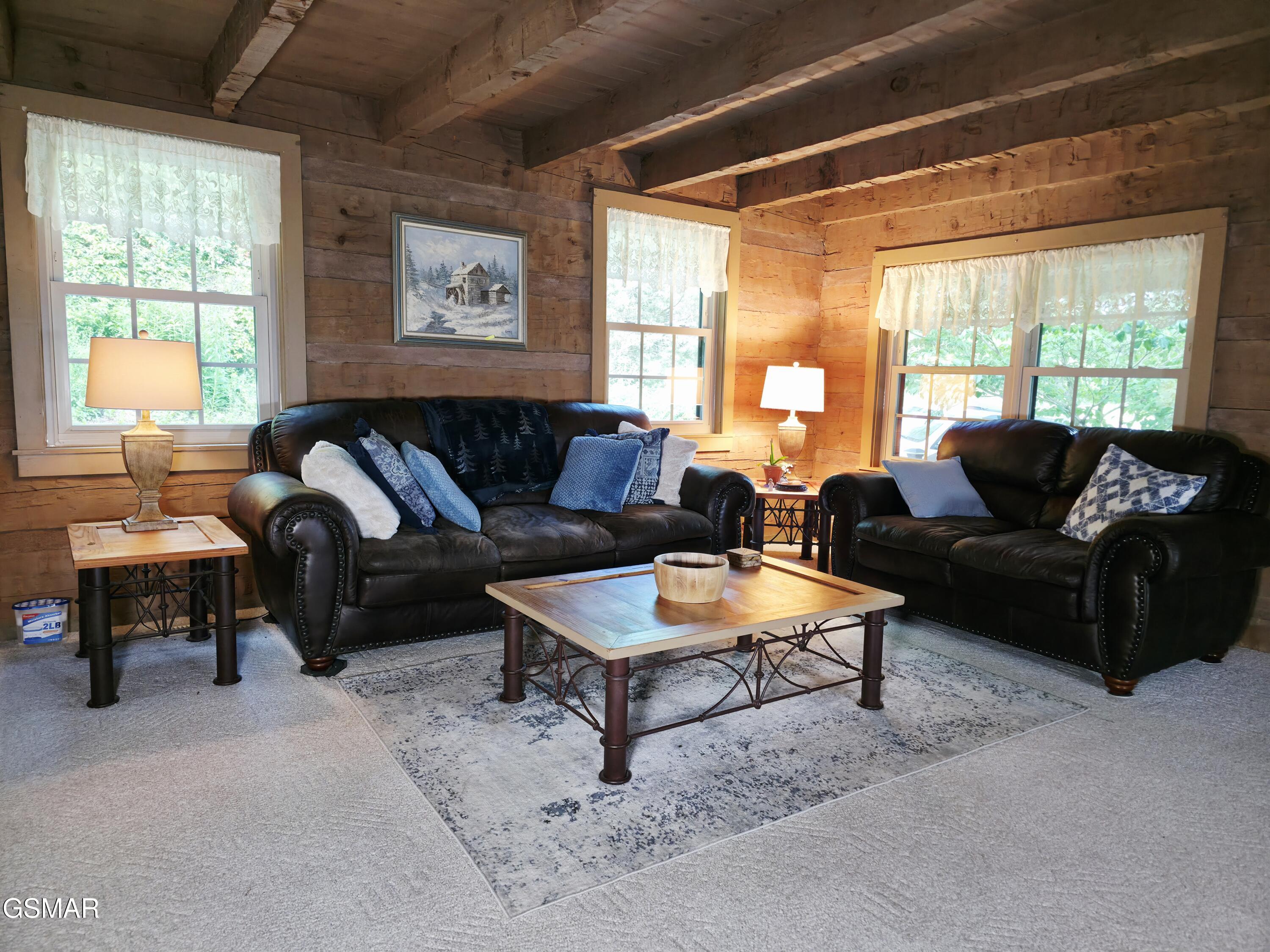 2824 Mary Ridge Farm Road Sevierville TN 37862