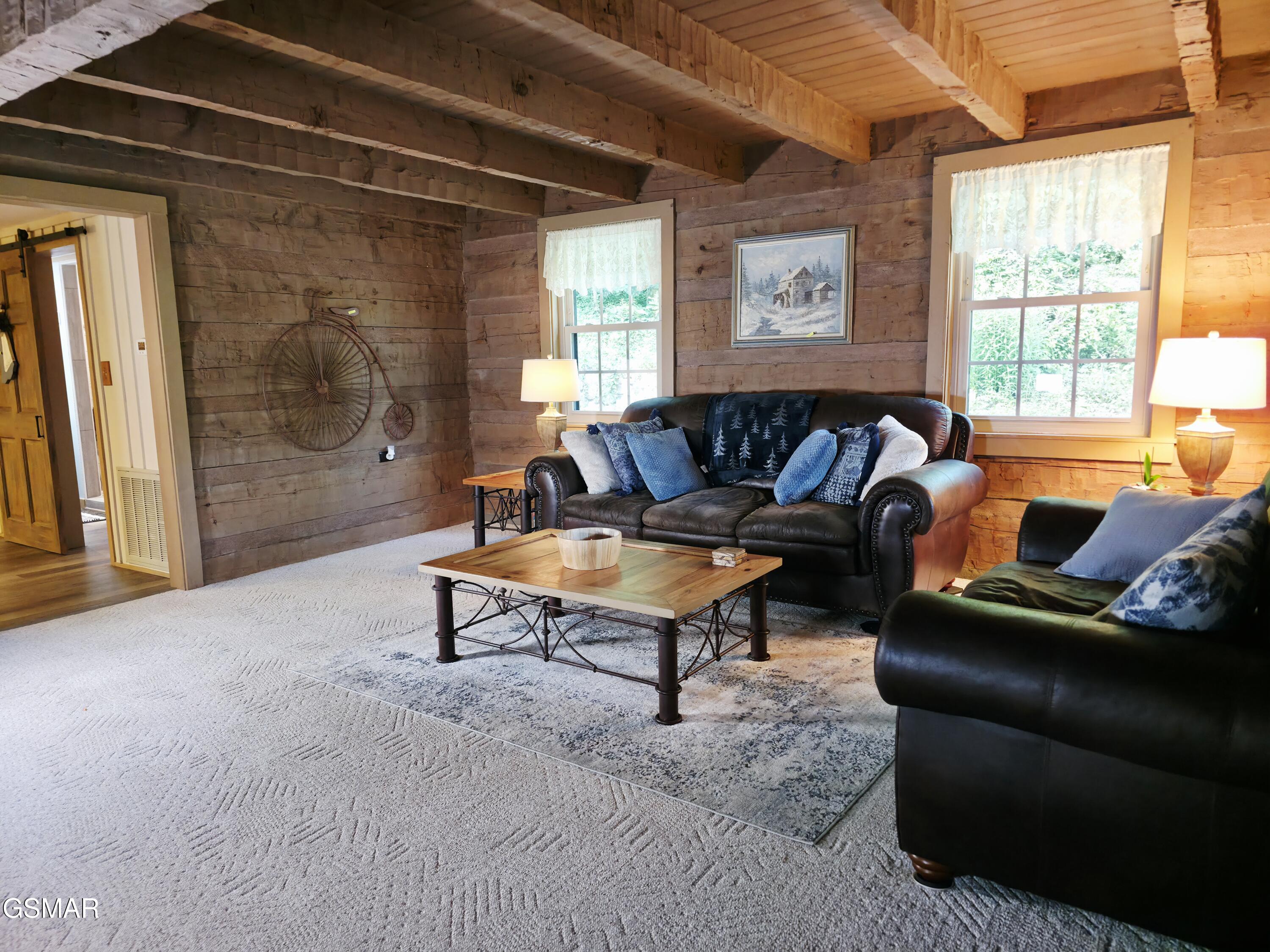 2824 Mary Ridge Farm Road Sevierville TN 37862