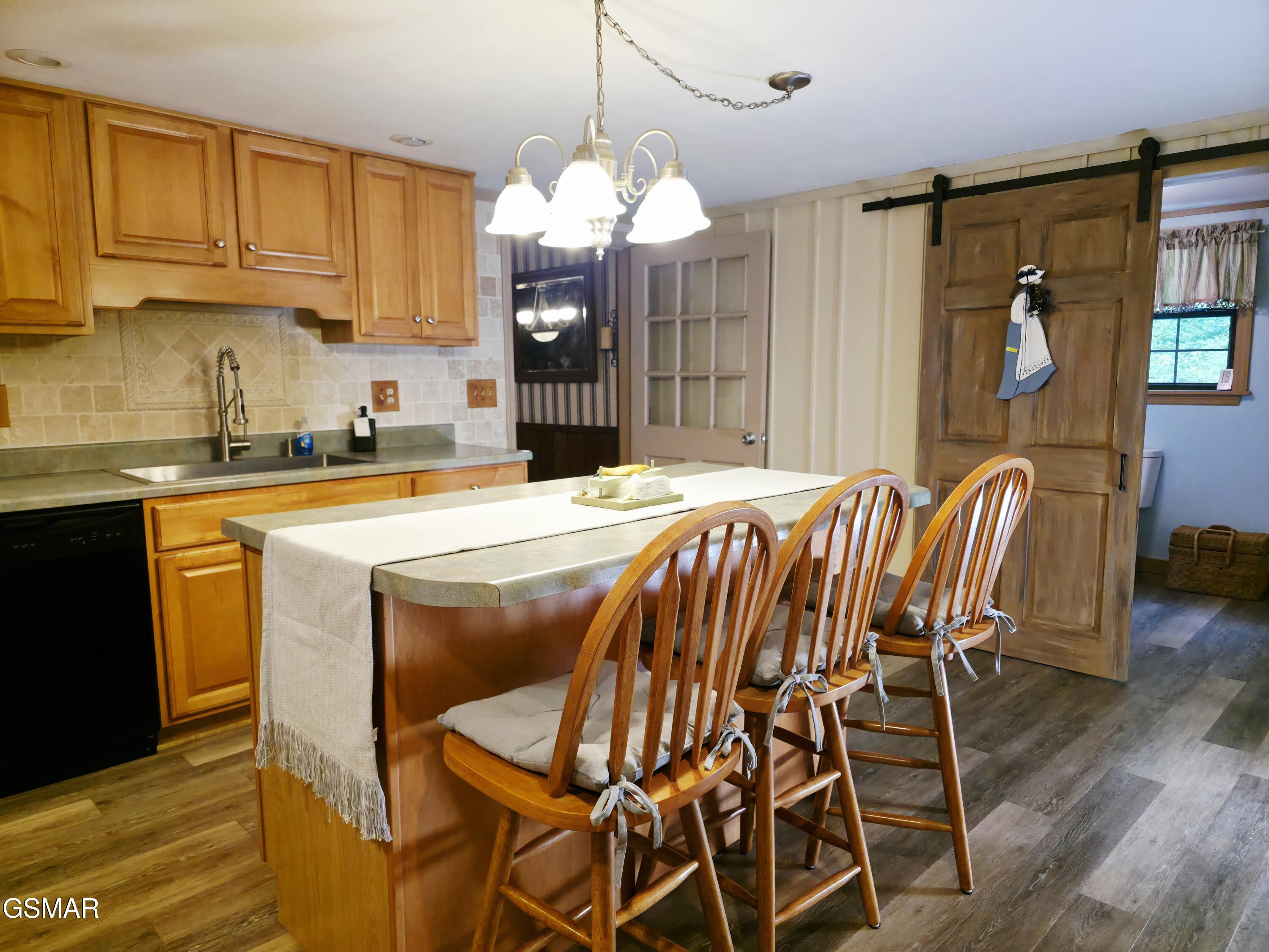 2824 Mary Ridge Farm Road Sevierville TN 37862
