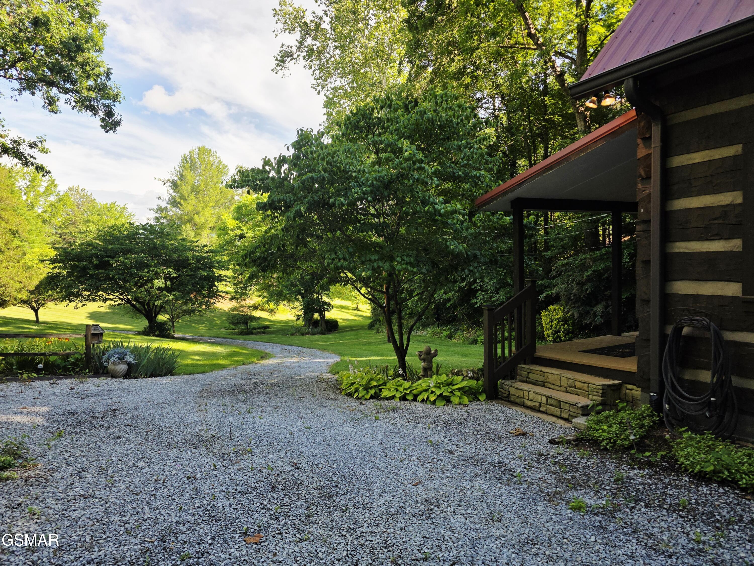 2824 Mary Ridge Farm Road Sevierville TN 37862