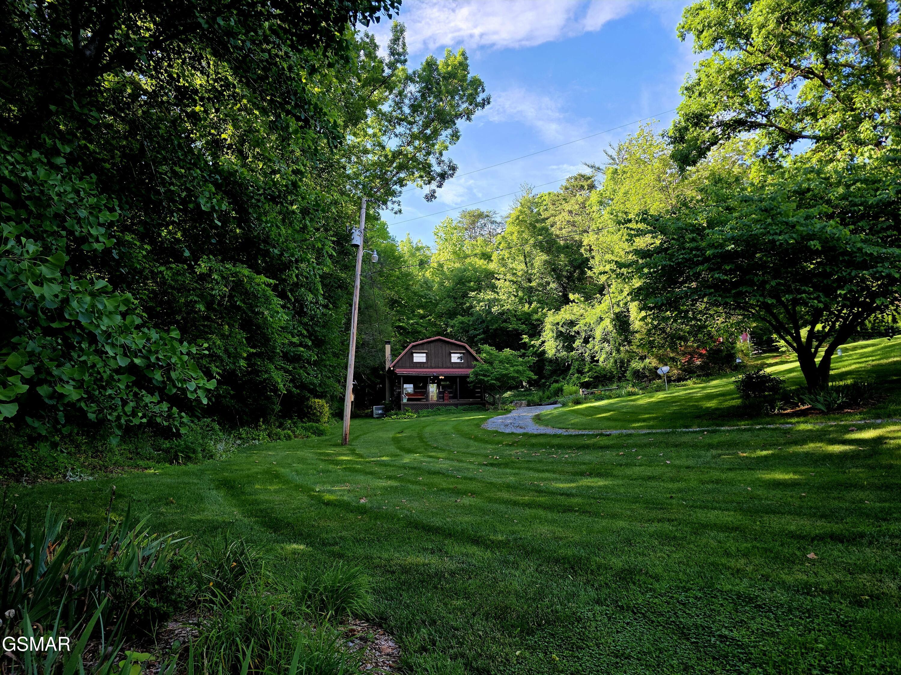 2824 Mary Ridge Farm Road Sevierville TN 37862