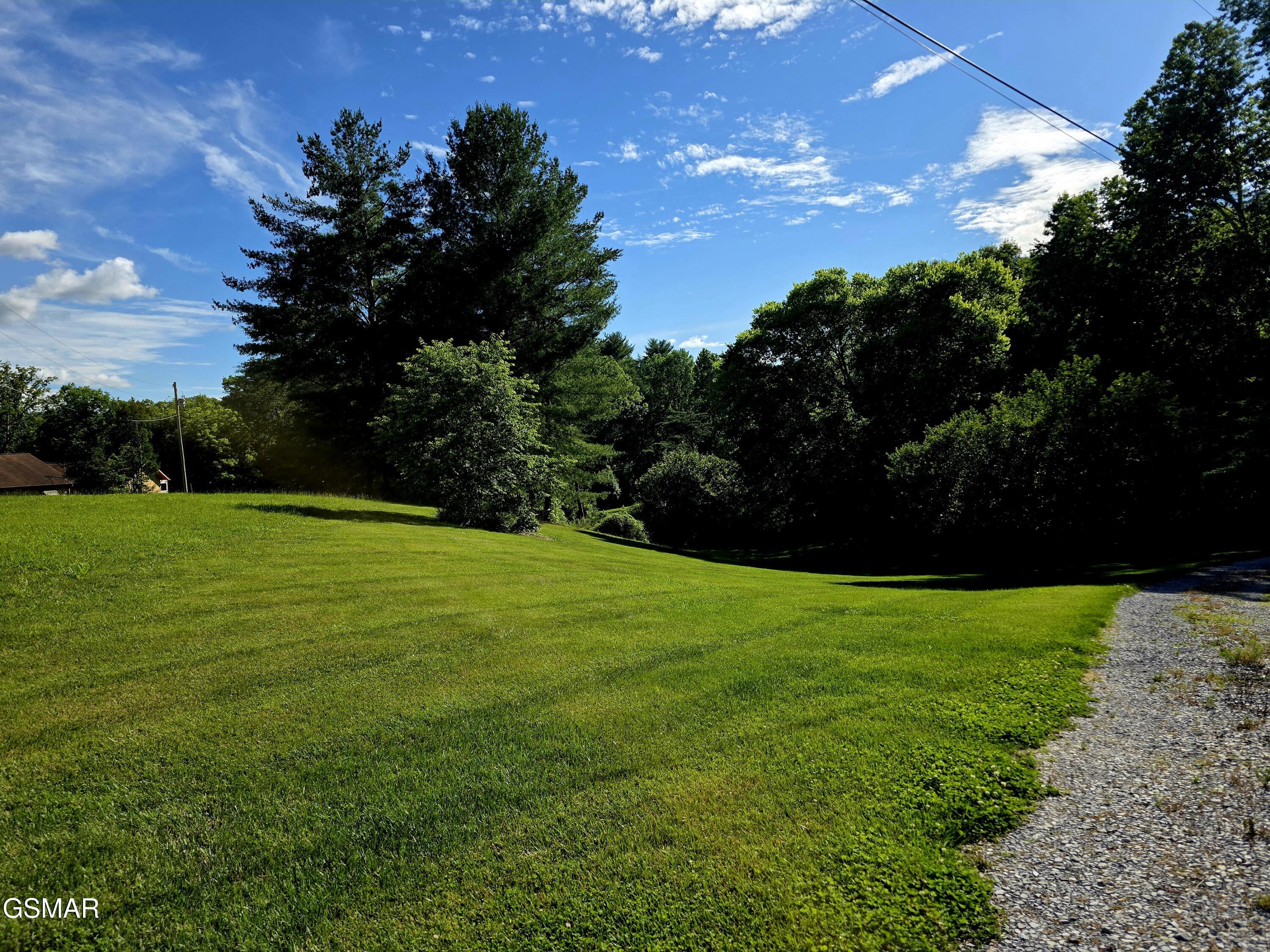 2824 Mary Ridge Farm Road Sevierville TN 37862