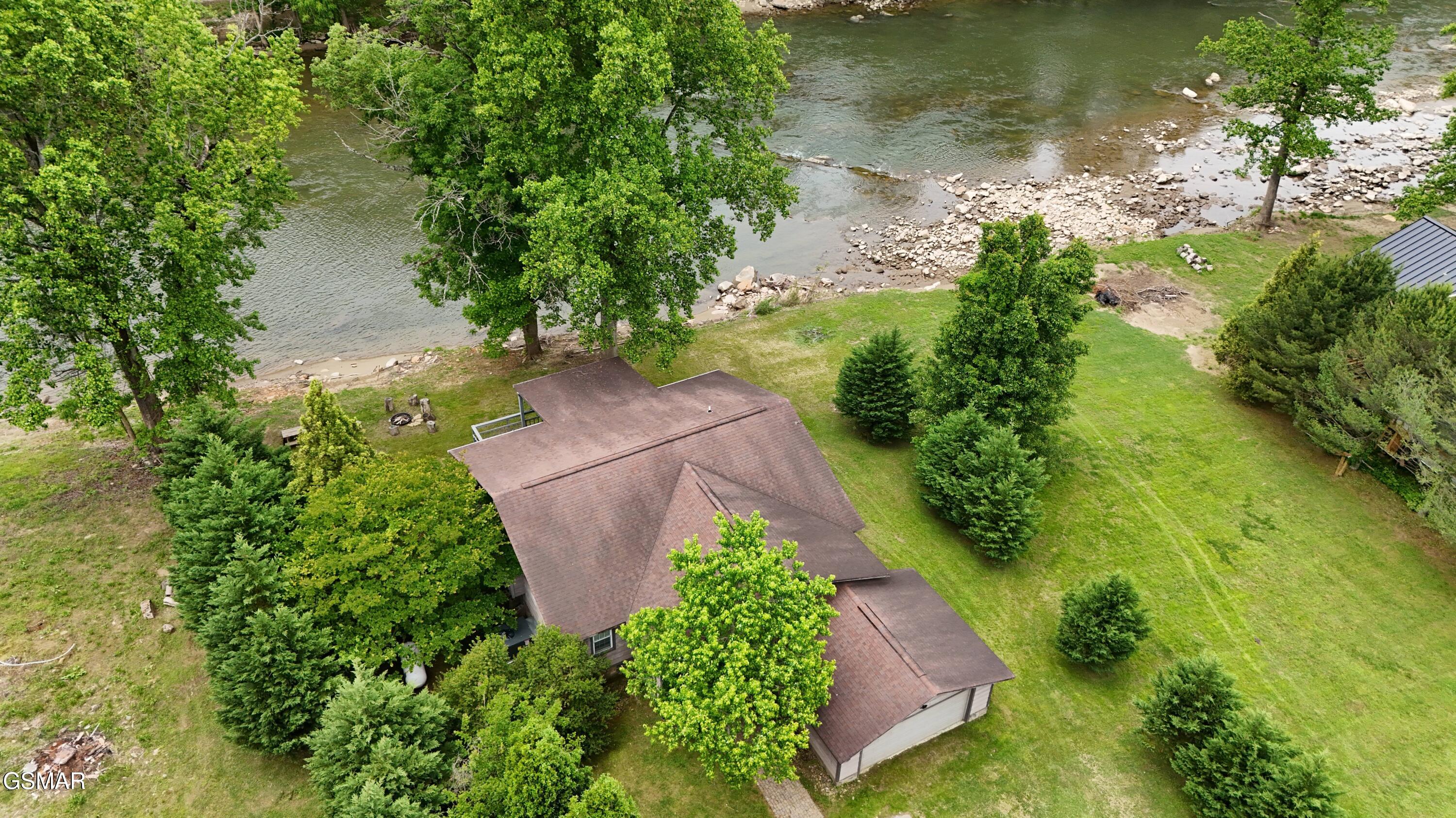 2259 Hartford Road Cosby TN 37722