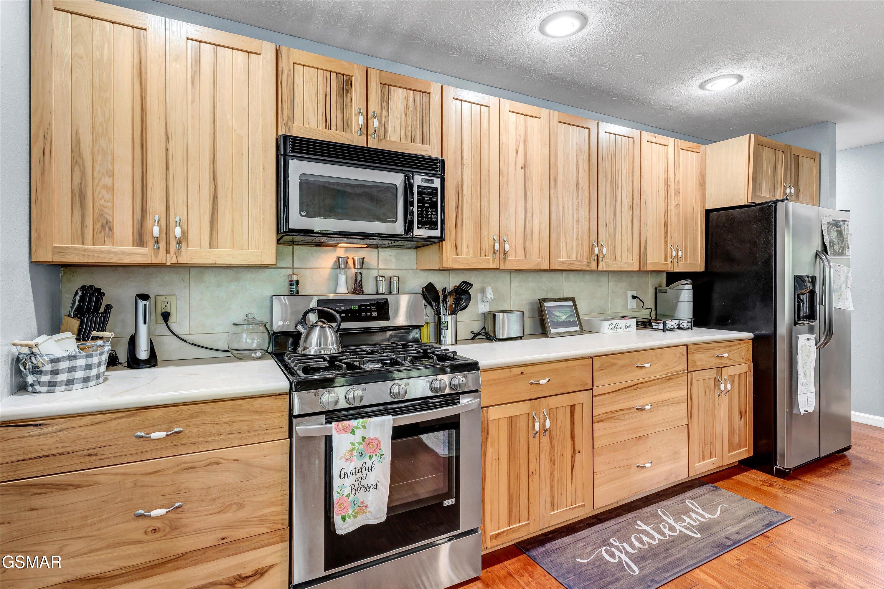 2259 Hartford Road Cosby TN 37722
