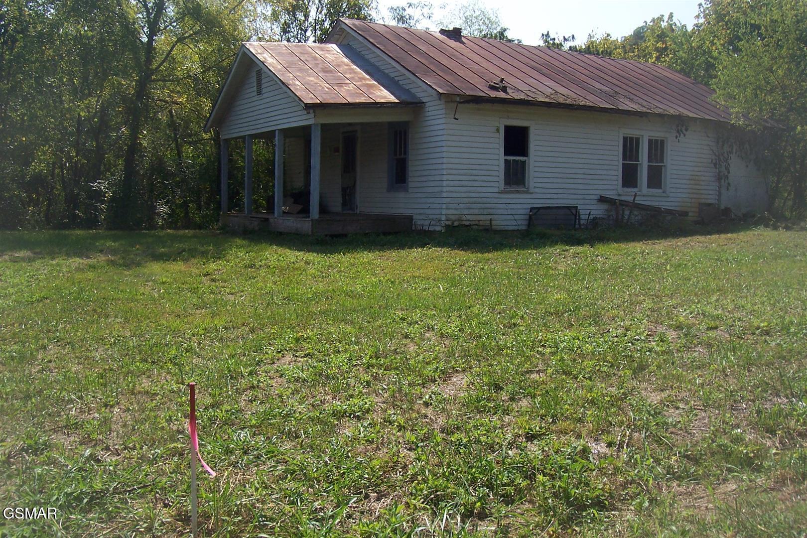 798 Fairgarden Circle Sevierville TN 37876