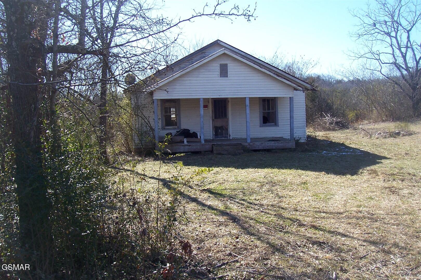 798 Fairgarden Circle Sevierville TN 37876