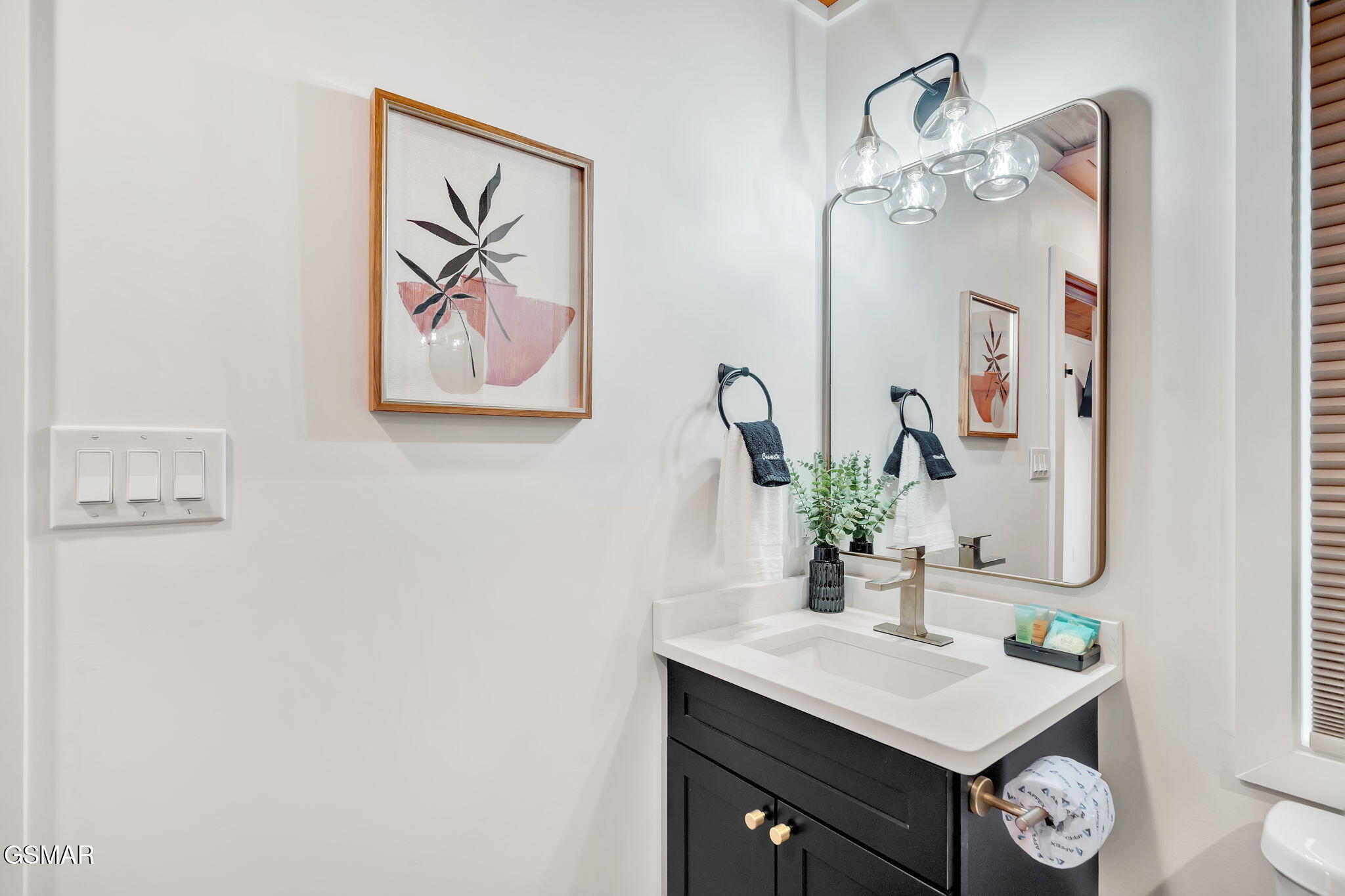 2385 Forge Hideaway Loop Pigeon Forge TN 37863