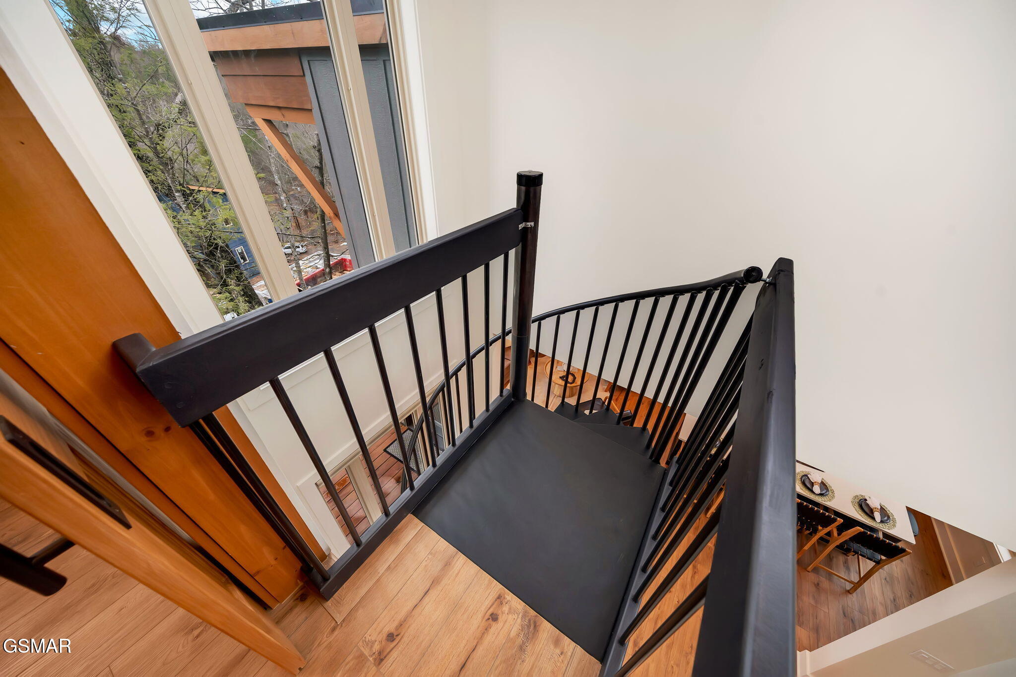 2385 Forge Hideaway Loop Pigeon Forge TN 37863