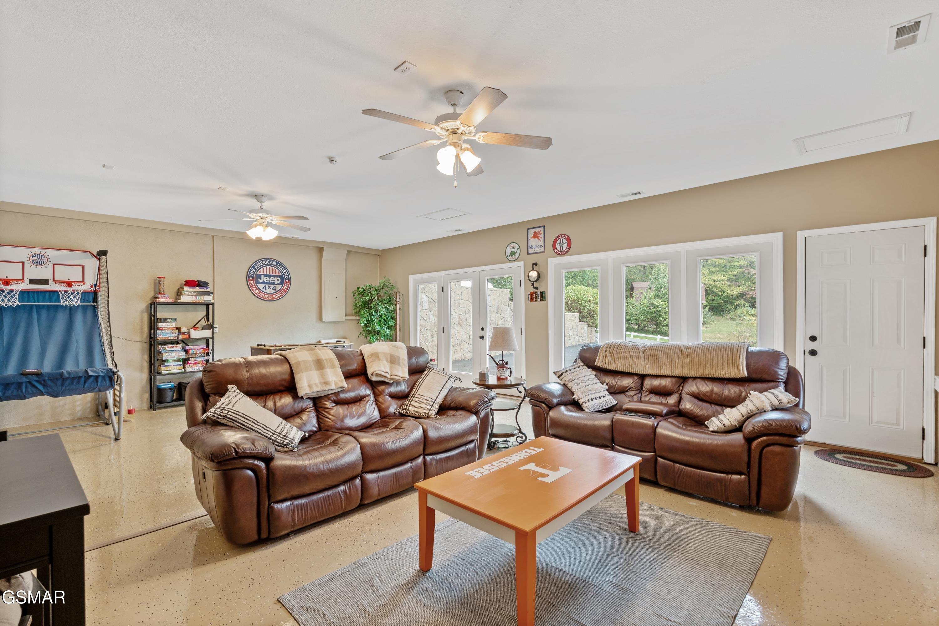 3183 Wears Drive Sevierville TN 37862
