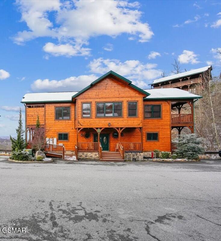 889 Great Smoky Way Gatlinburg TN 37738