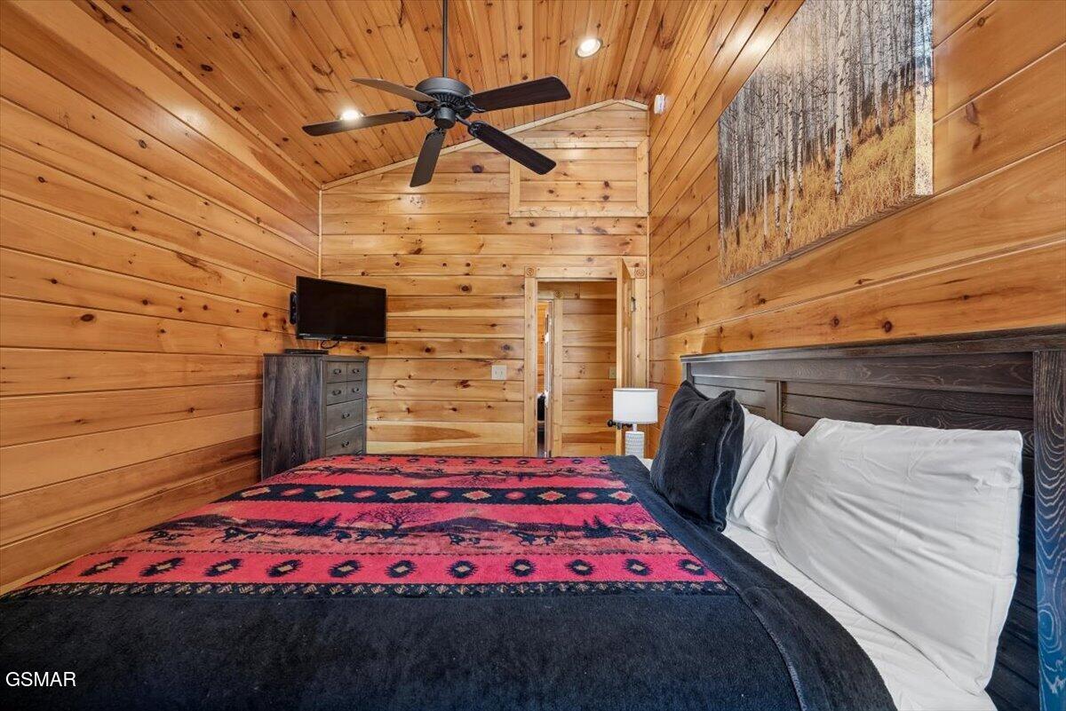 889 Great Smoky Way Gatlinburg TN 37738