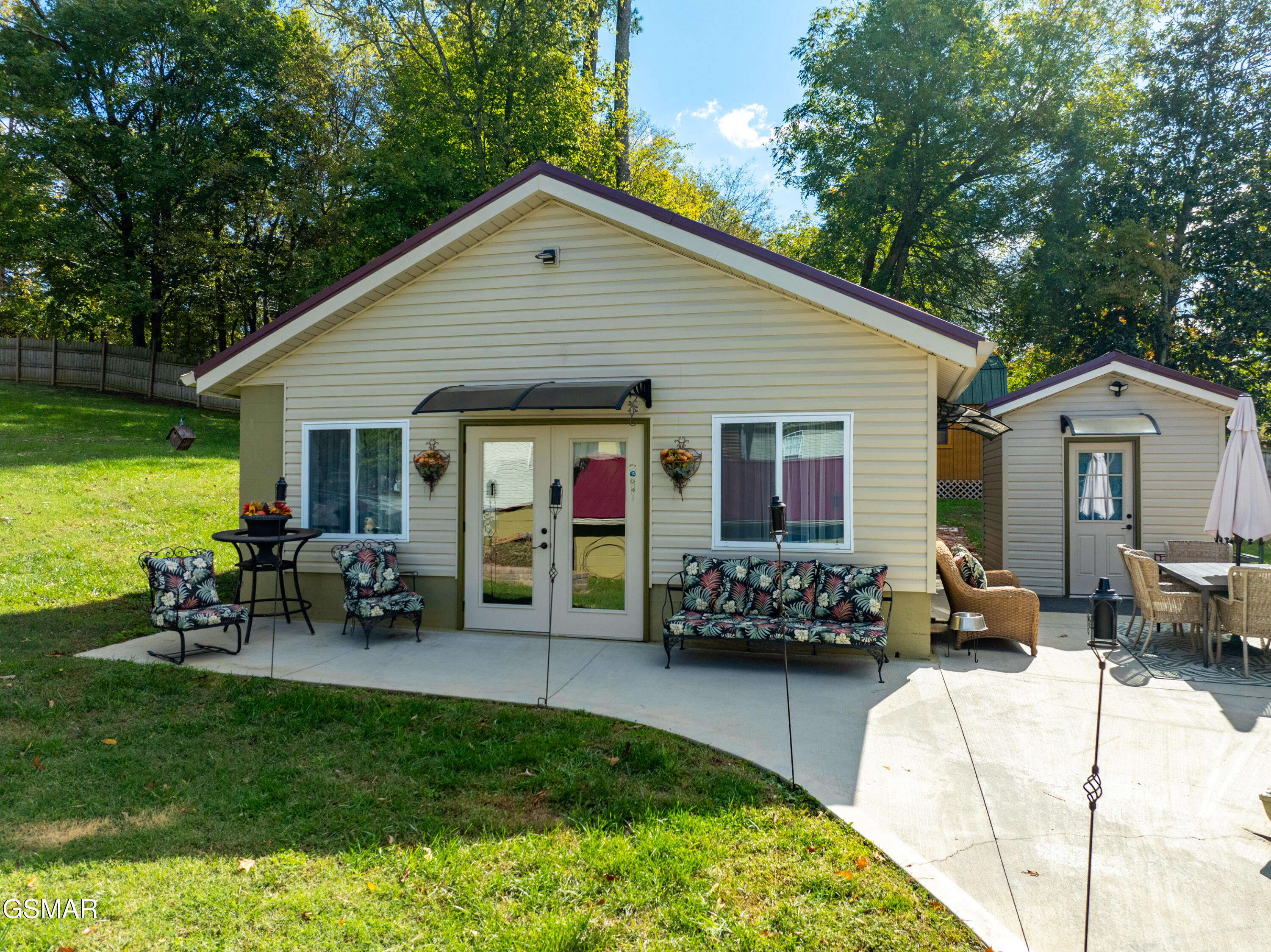 719 College Street Madisonville TN 37354