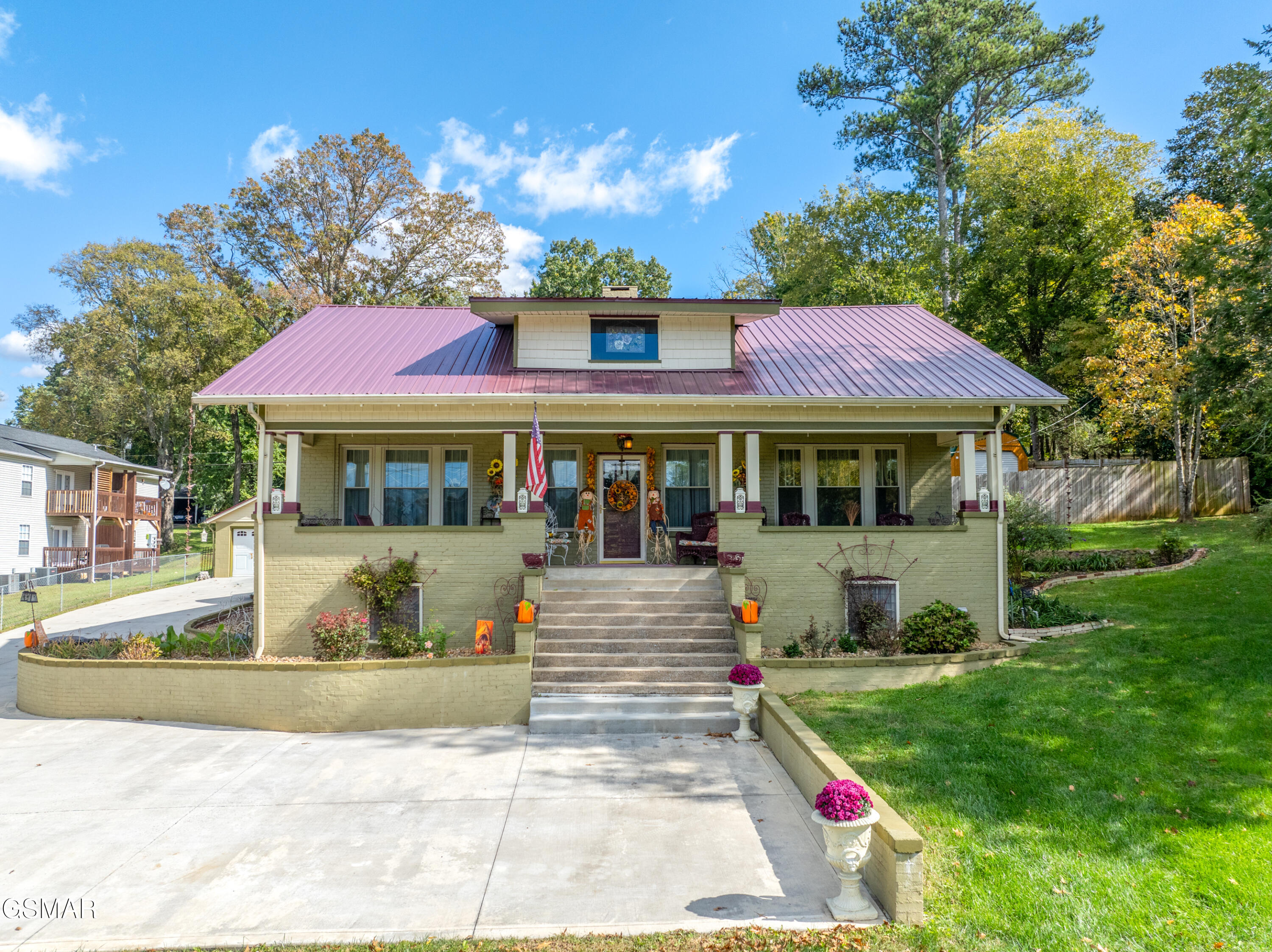 719 College Street Madisonville TN 37354