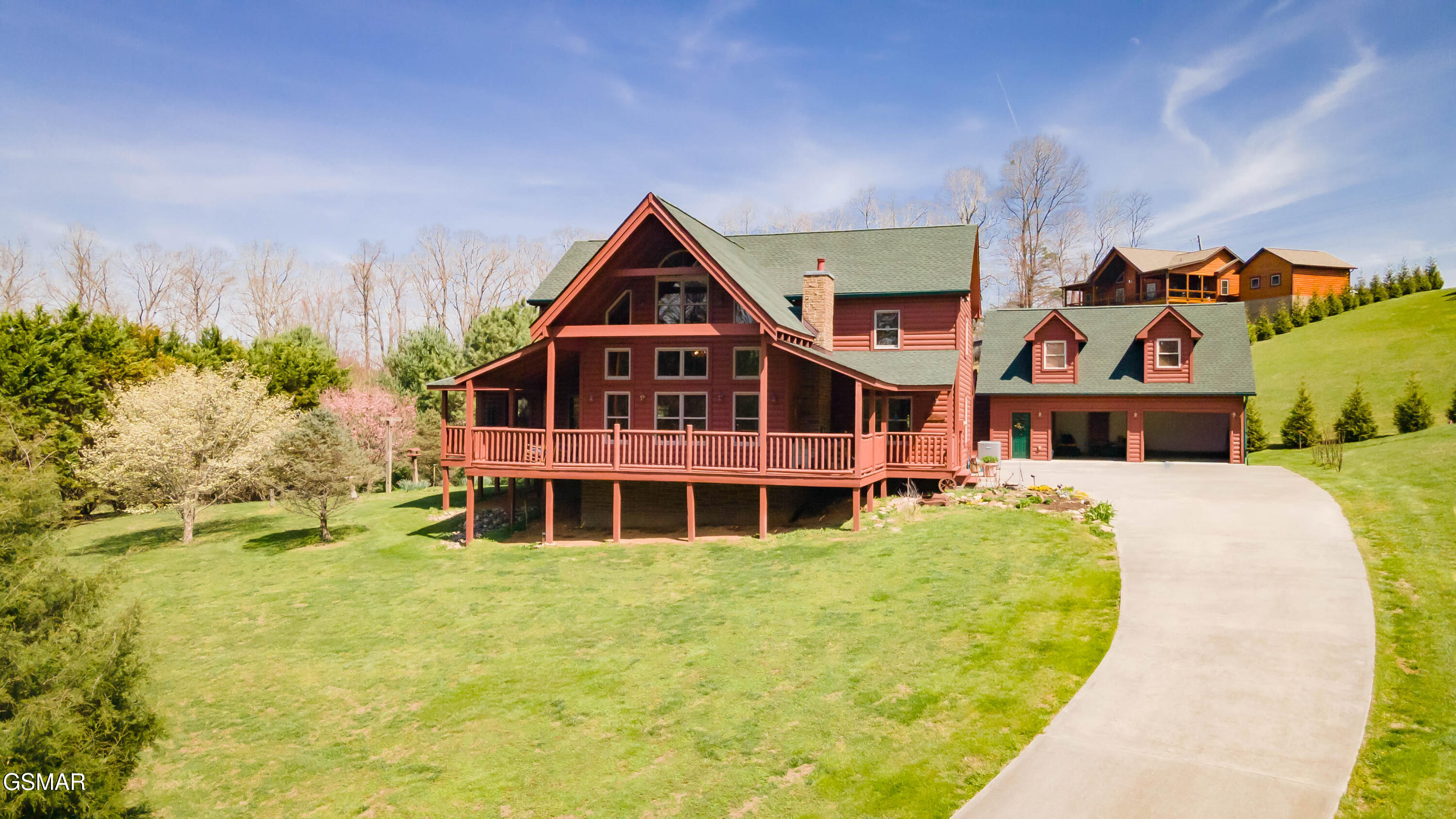 3385 Clear Valley Drive Sevierville TN 37862