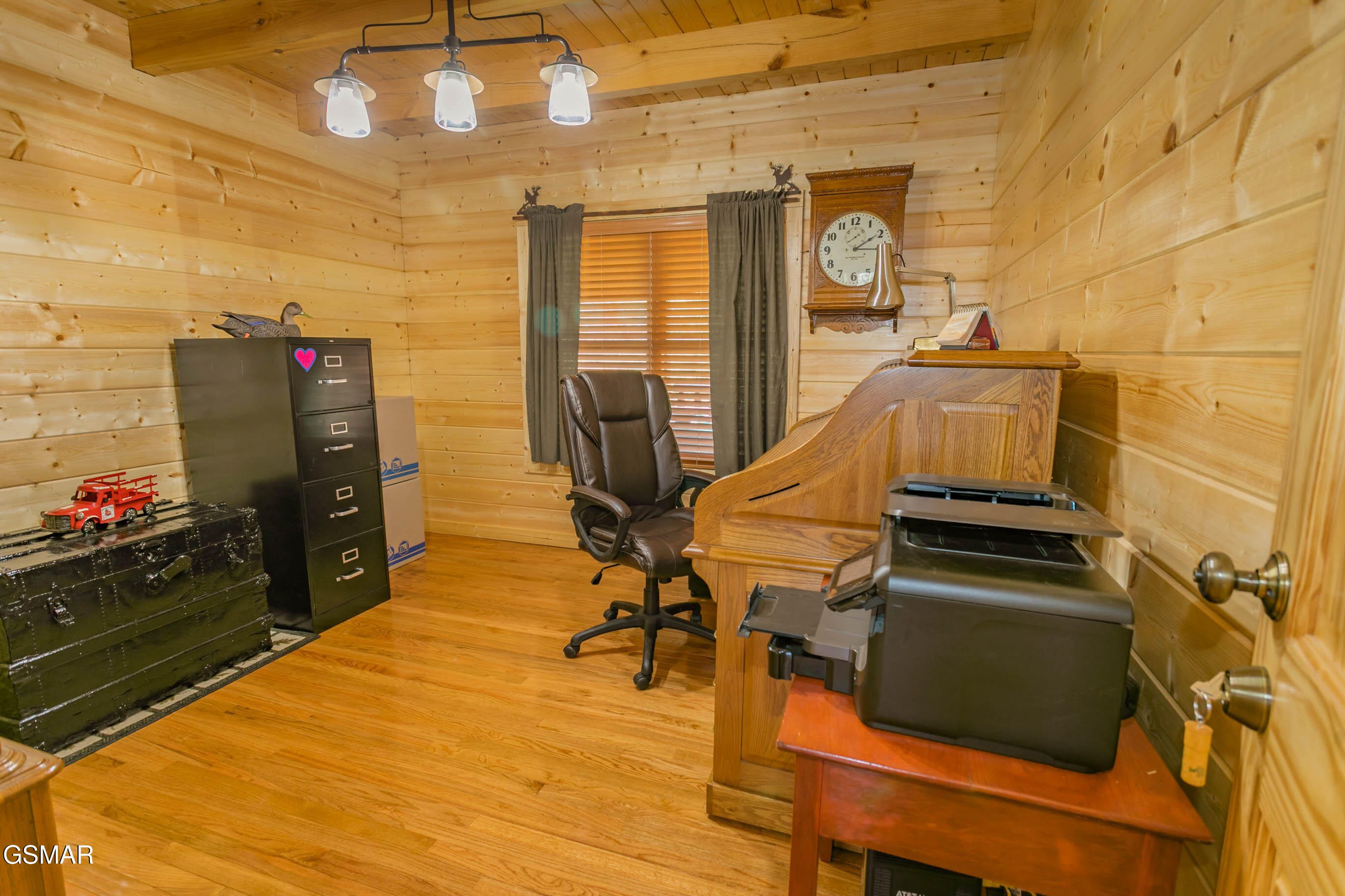 3385 Clear Valley Drive Sevierville TN 37862
