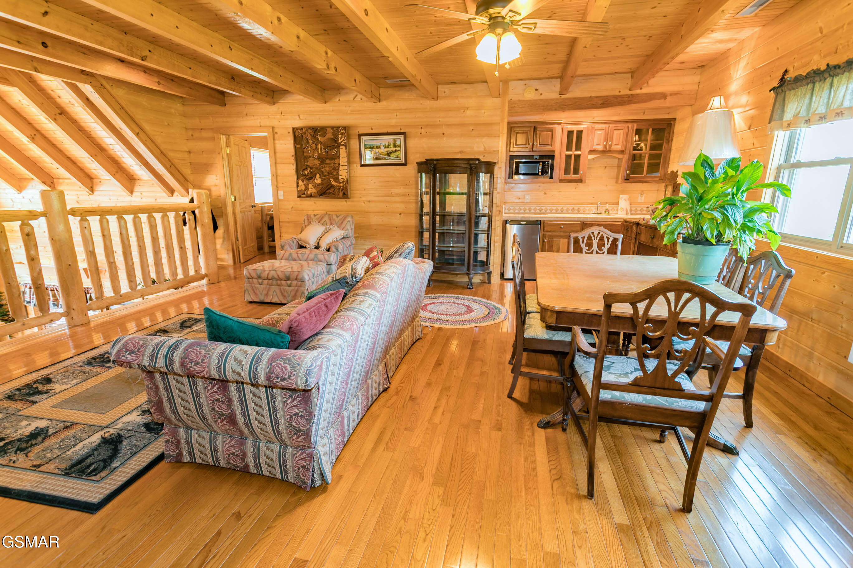 3385 Clear Valley Drive Sevierville TN 37862