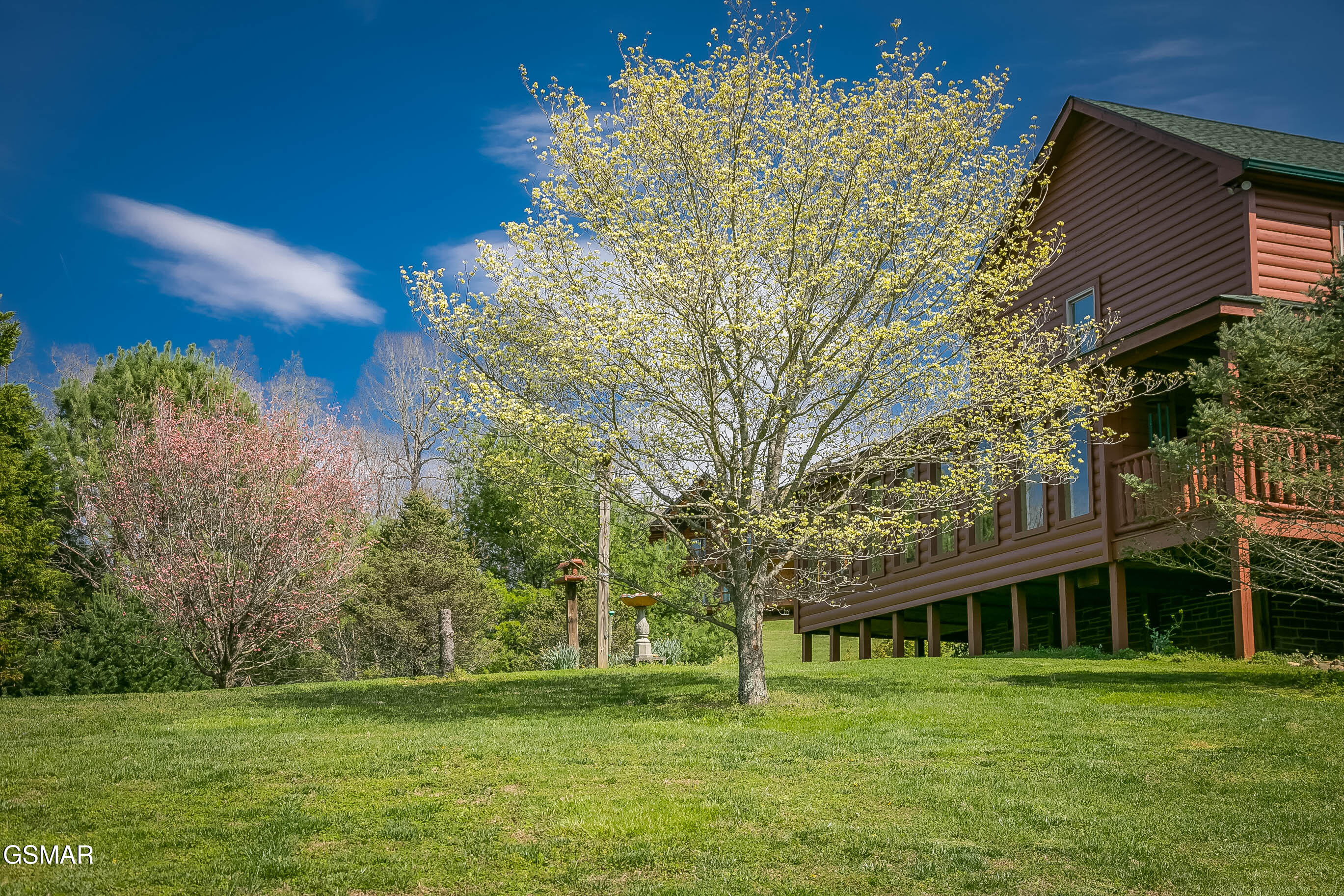3385 Clear Valley Drive Sevierville TN 37862