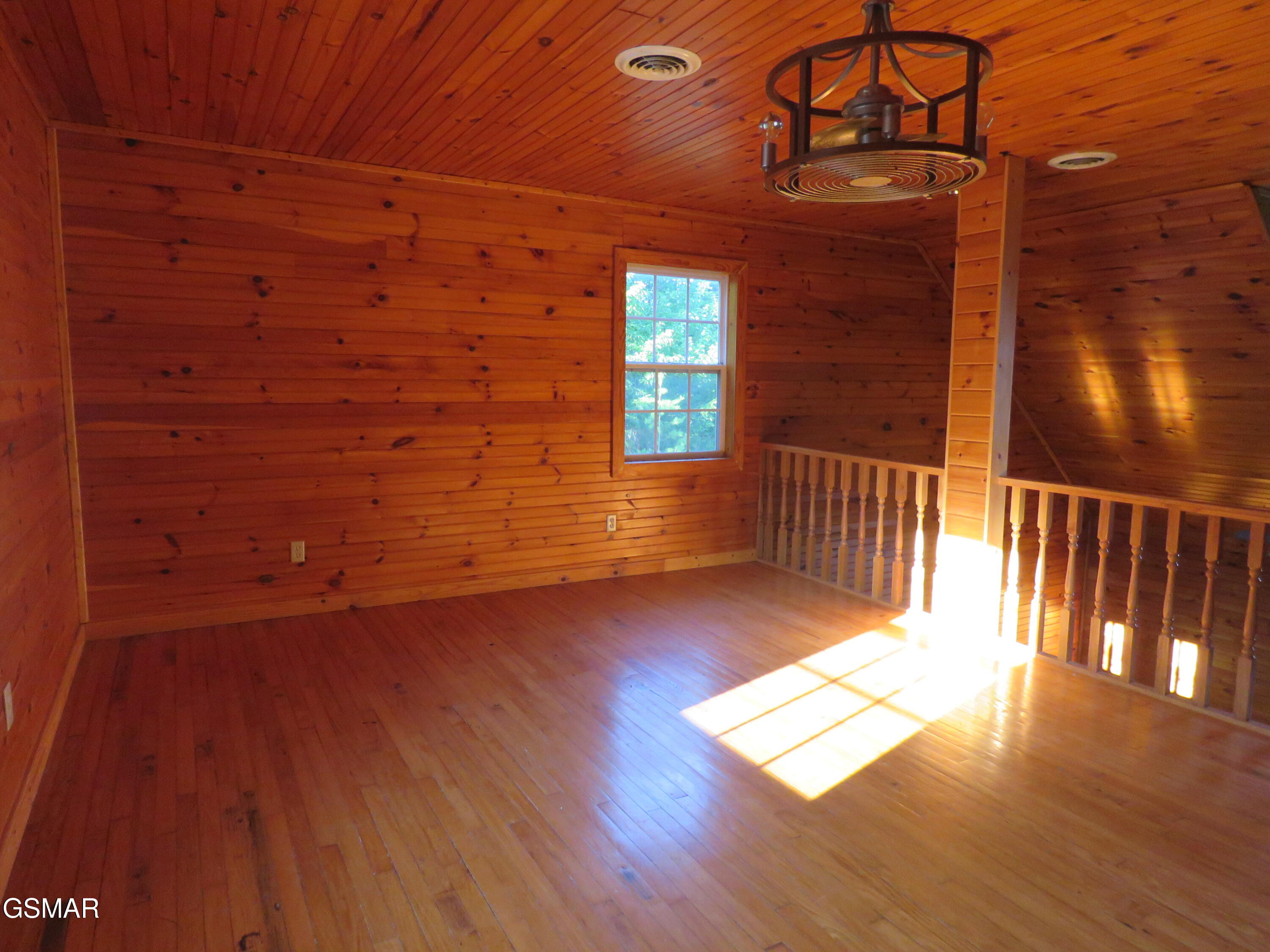 2425 Promise Lane White Pine TN 37890