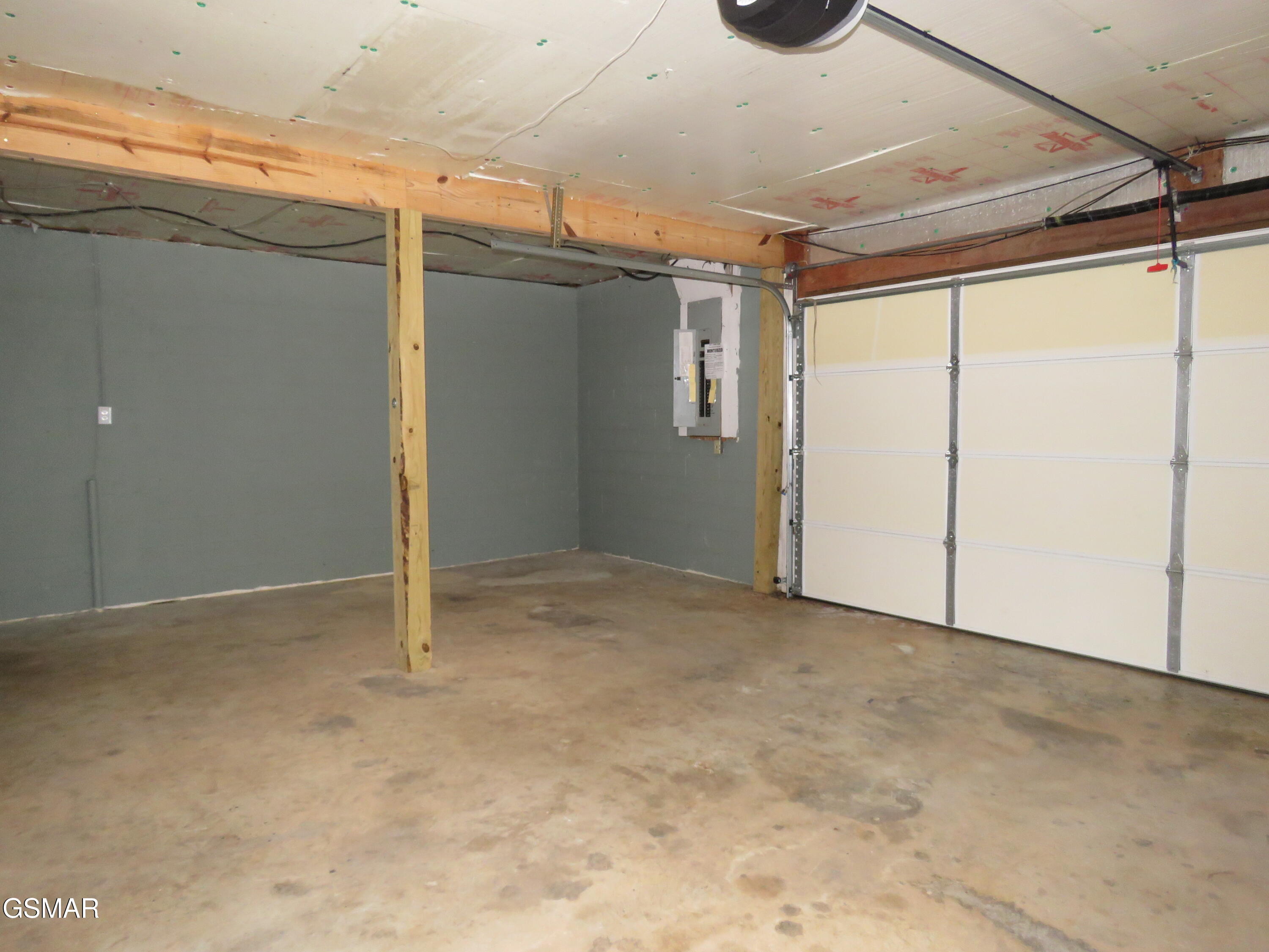 2425 Promise Lane White Pine TN 37890