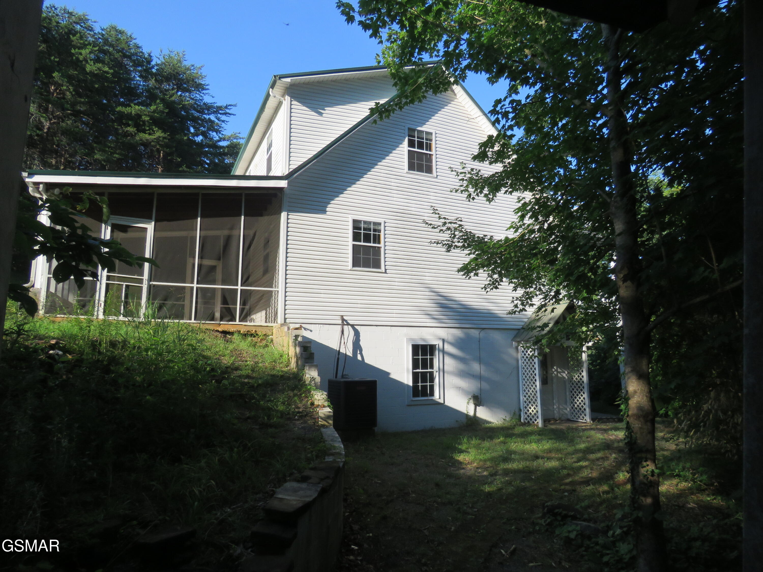 2425 Promise Lane White Pine TN 37890