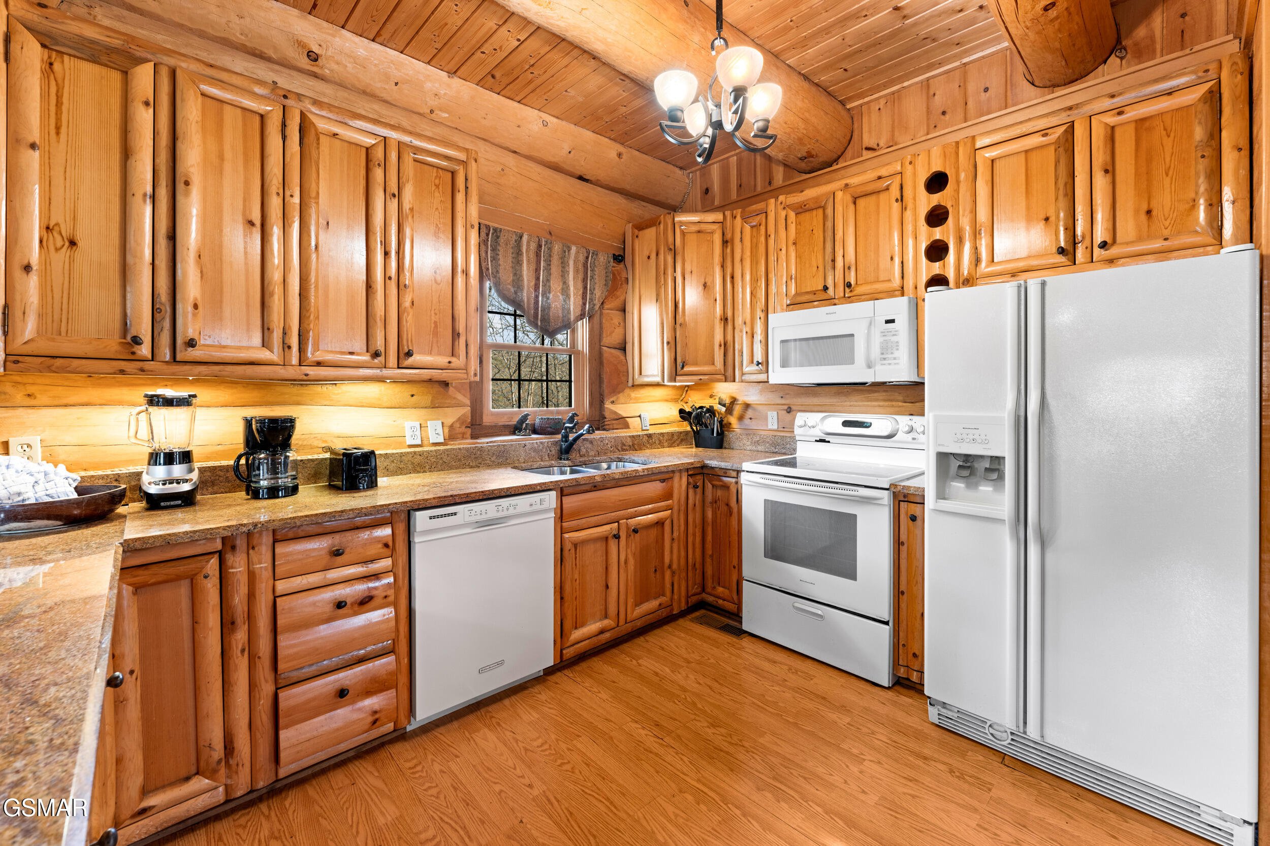 438 Coyote Road Gatlinburg TN 37738