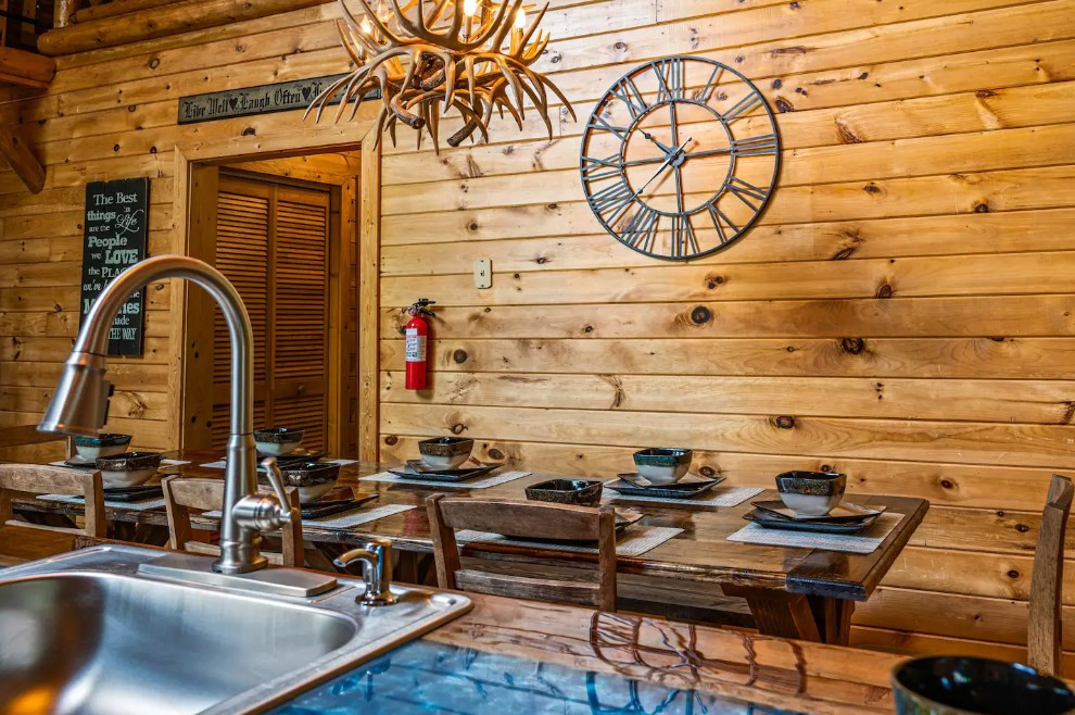 2205 Eagle Feather Drive Sevierville TN 37876