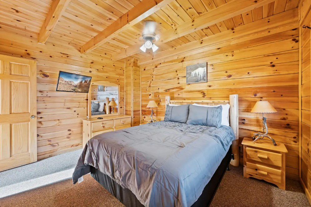 2205 Eagle Feather Drive Sevierville TN 37876