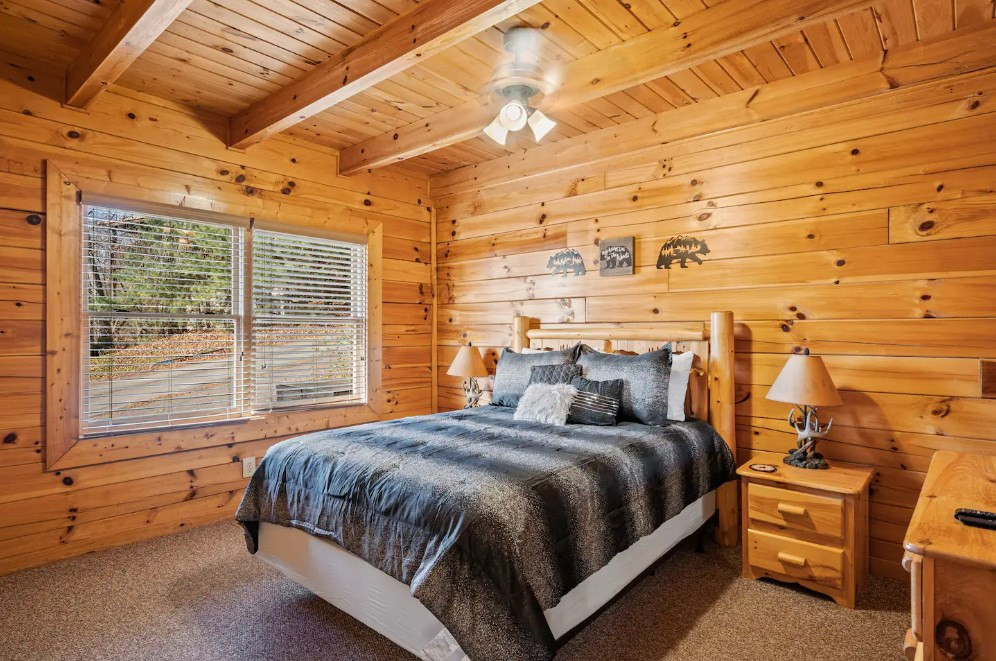 2205 Eagle Feather Drive Sevierville TN 37876