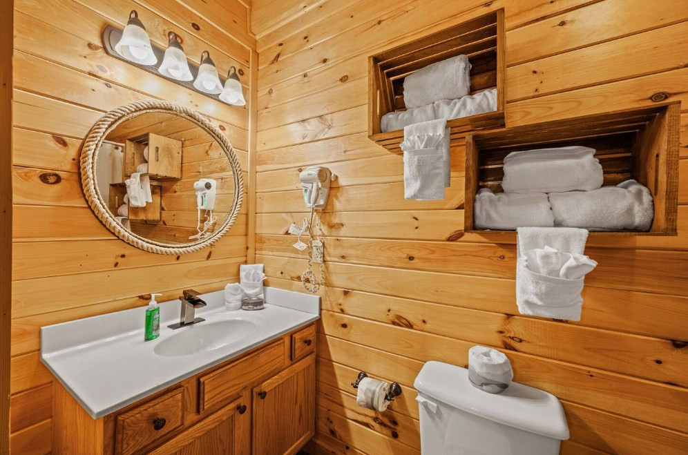 2205 Eagle Feather Drive Sevierville TN 37876