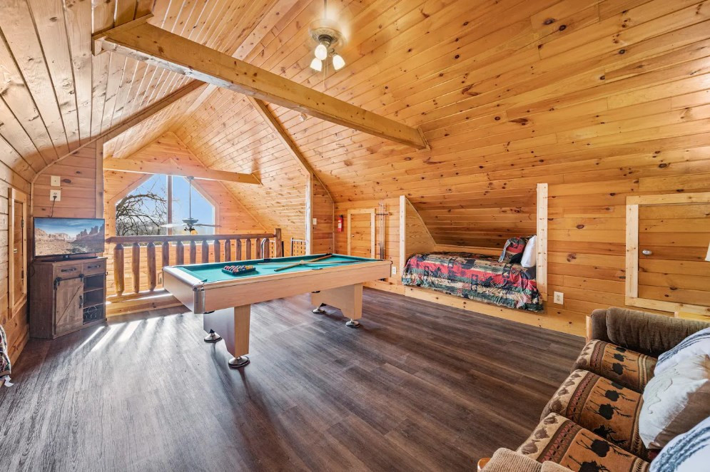 2205 Eagle Feather Drive Sevierville TN 37876