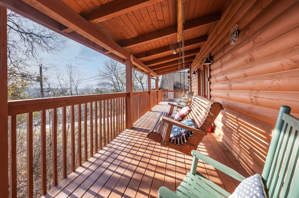 2205 Eagle Feather Drive Sevierville TN 37876