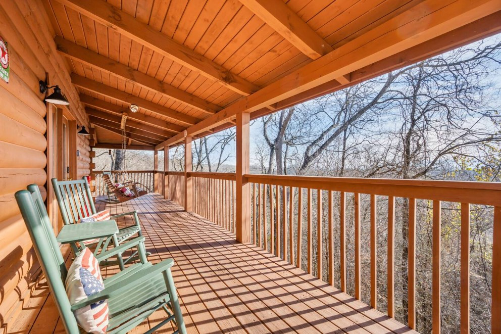 2205 Eagle Feather Drive Sevierville TN 37876