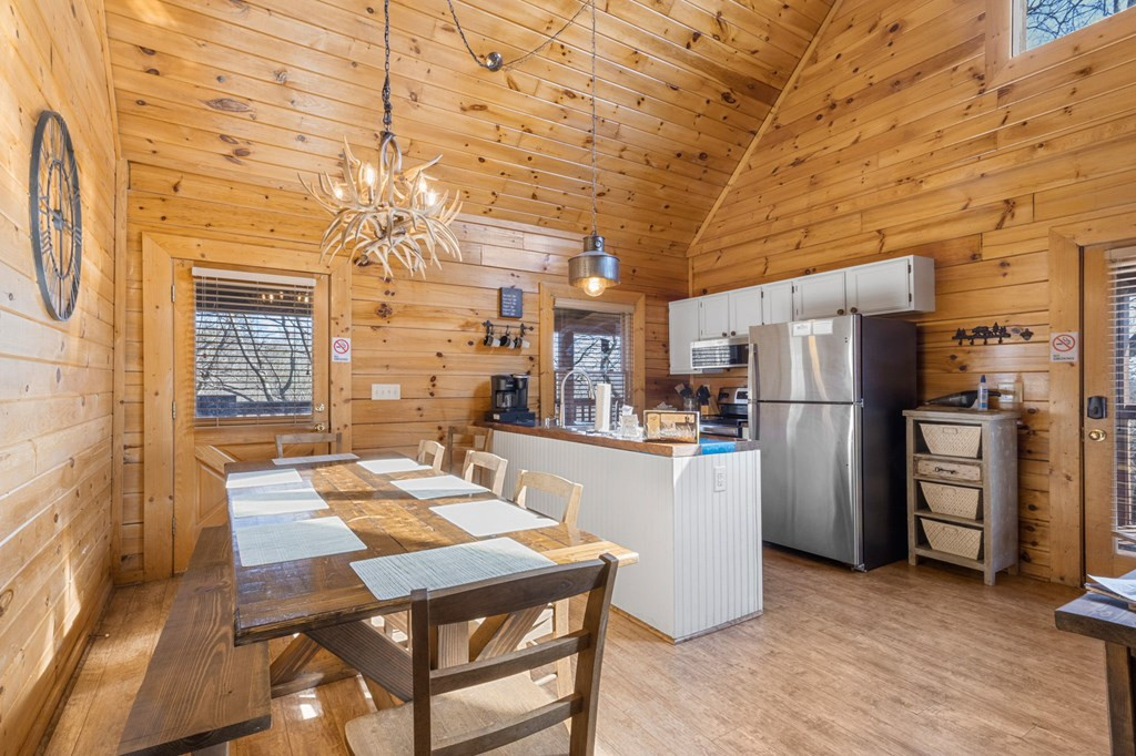 2205 Eagle Feather Drive Sevierville TN 37876