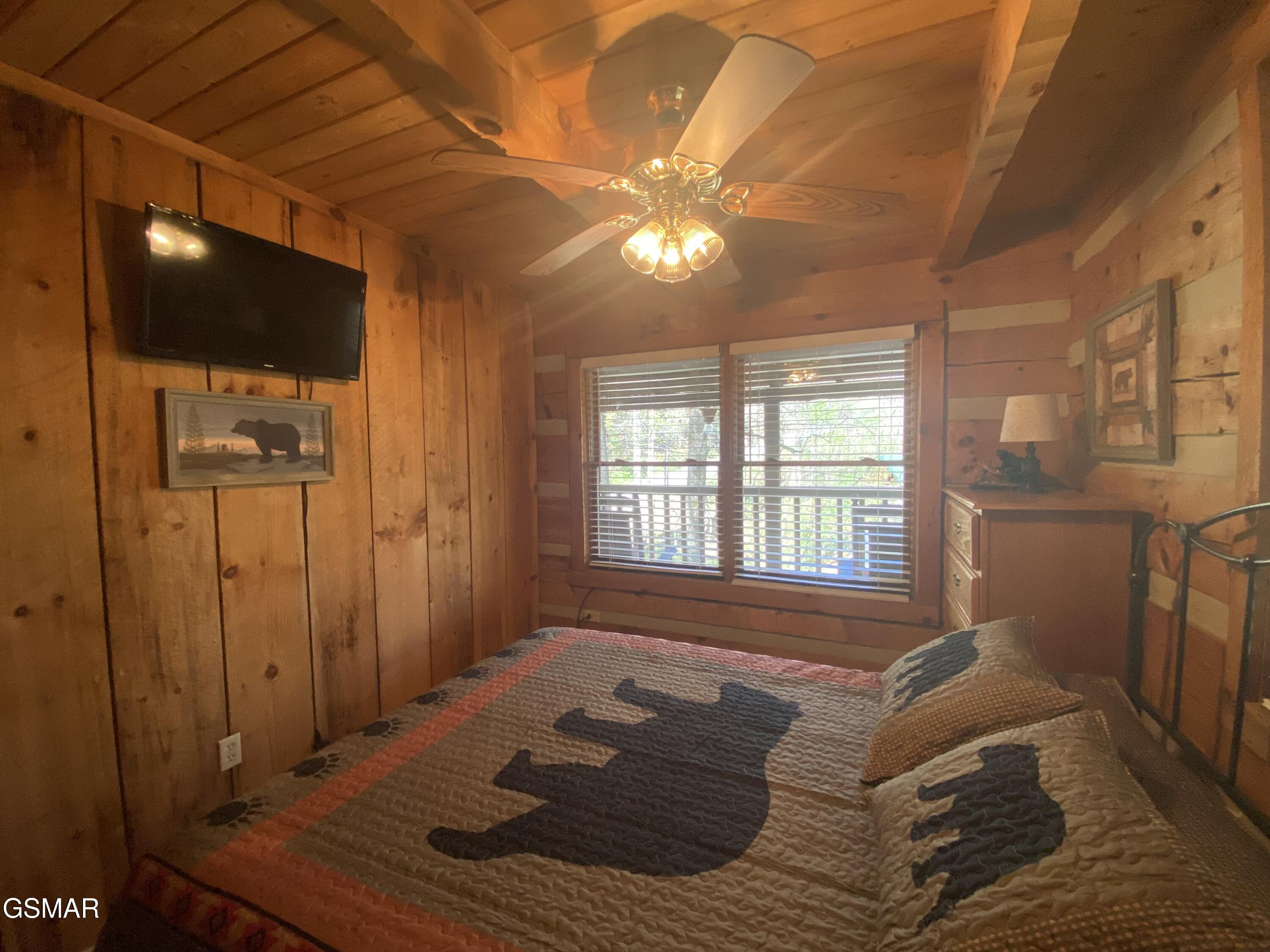 2601 Black Bear Lane Sevierville TN 37876