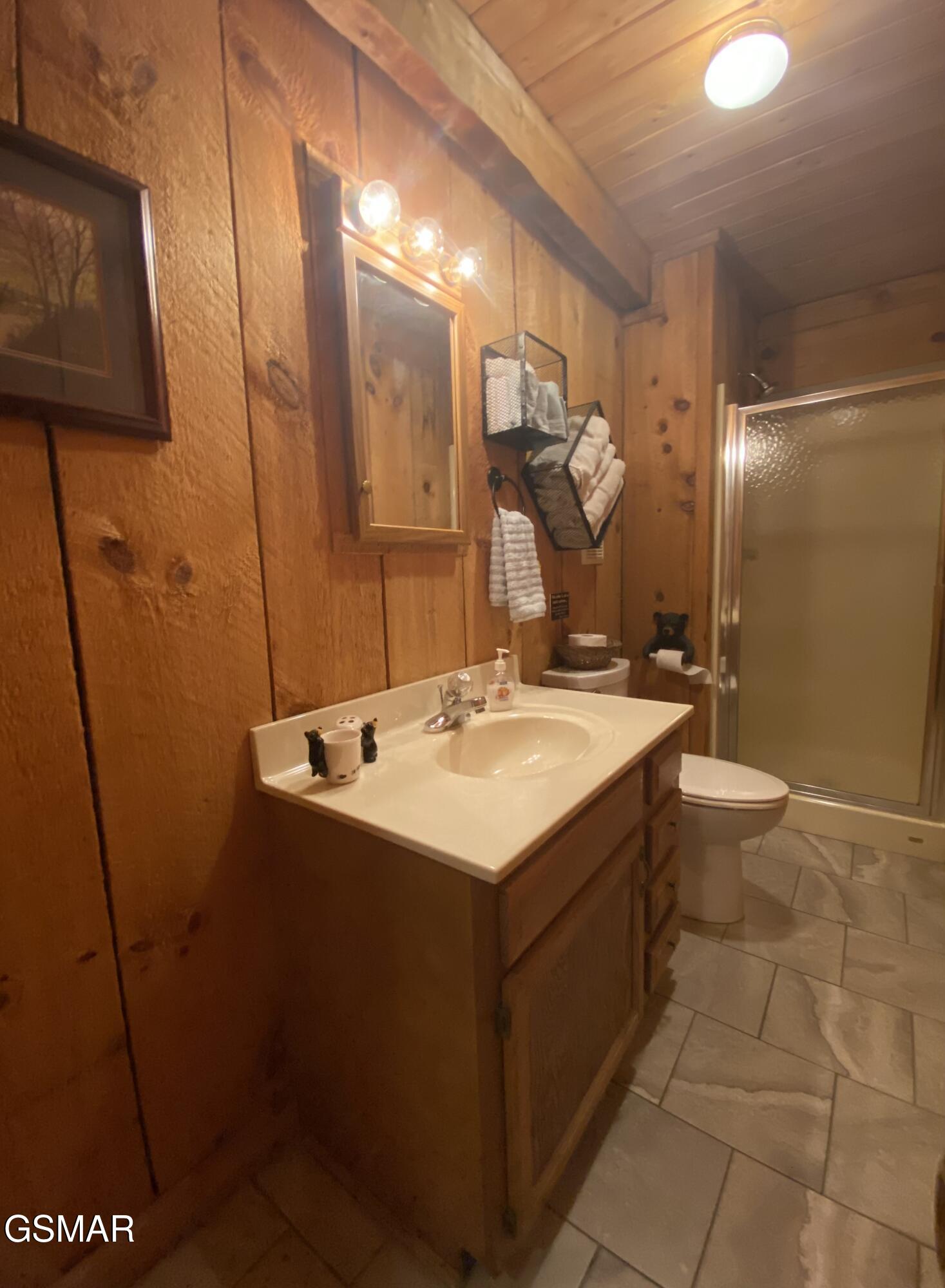 2601 Black Bear Lane Sevierville TN 37876
