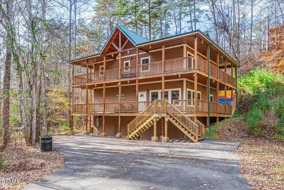 2740 Mountain View Circle Sevierville TN 37862