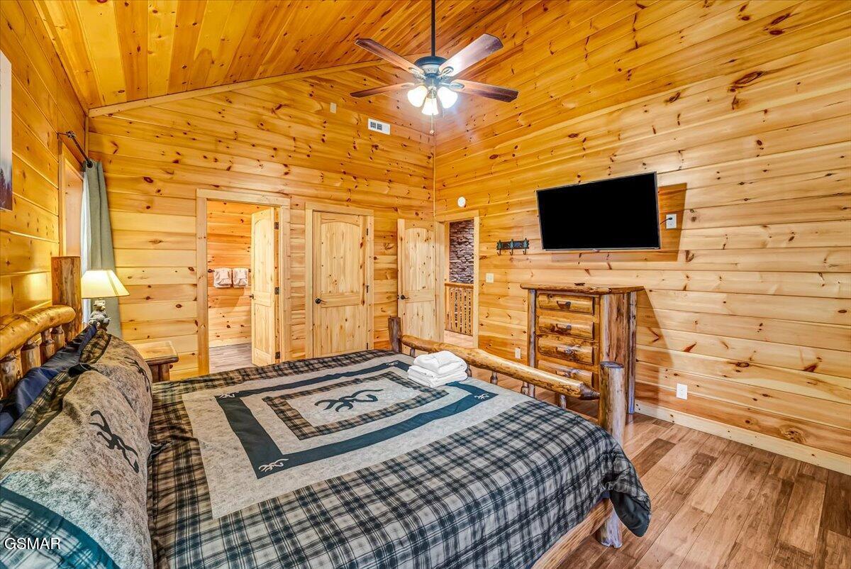 2740 Mountain View Circle Sevierville TN 37862