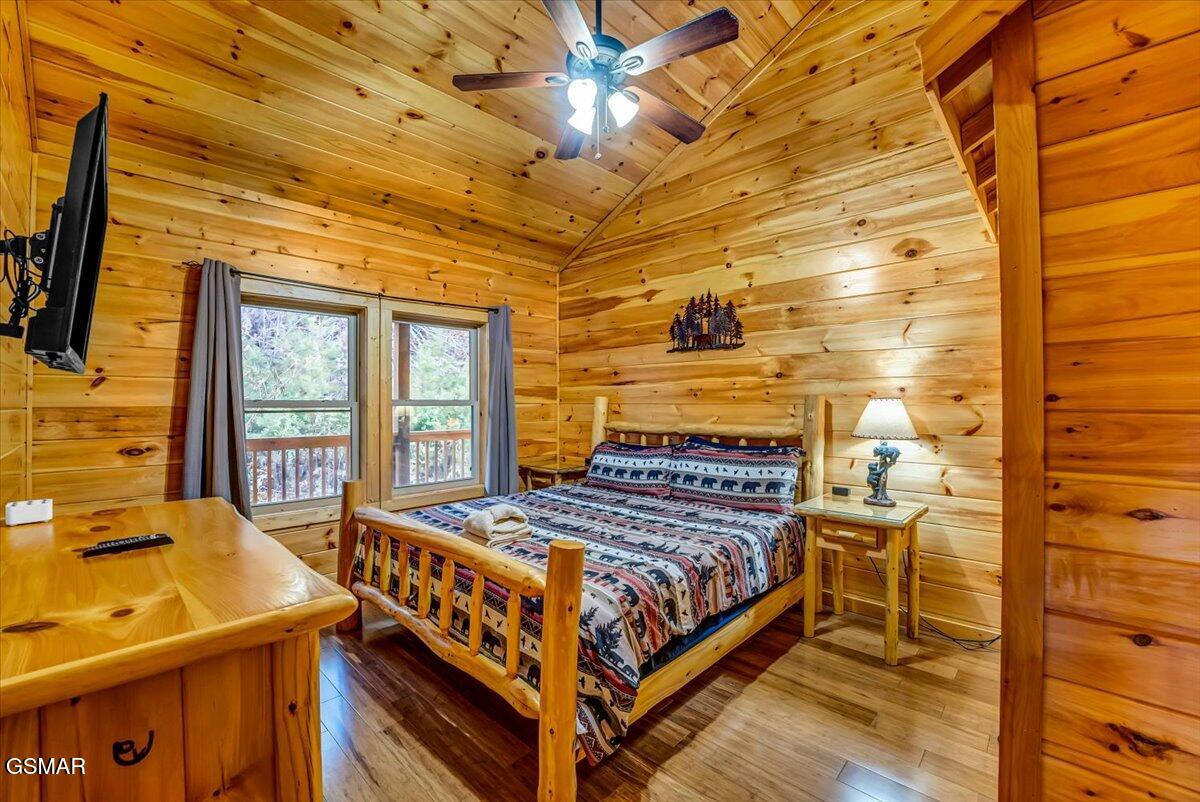 2740 Mountain View Circle Sevierville TN 37862