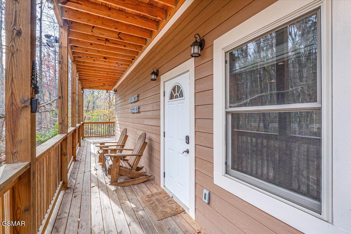 2740 Mountain View Circle Sevierville TN 37862