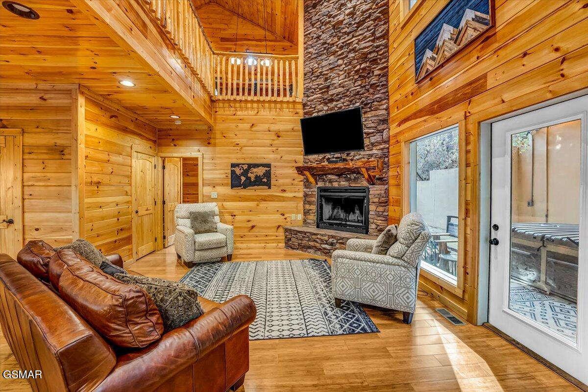 2740 Mountain View Circle Sevierville TN 37862